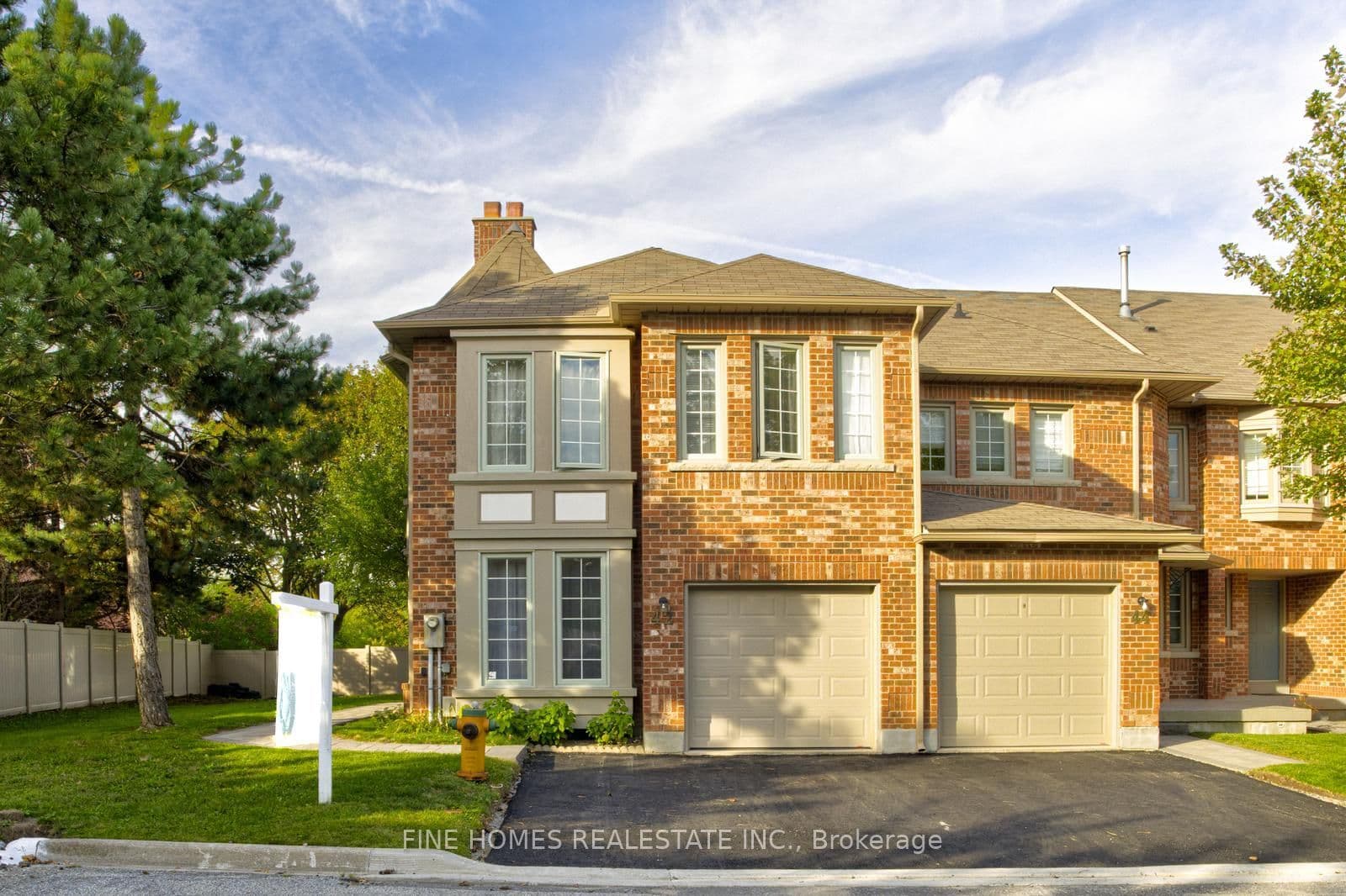 42 Alameda Circle, Vaughan, ON L4J 8A6
