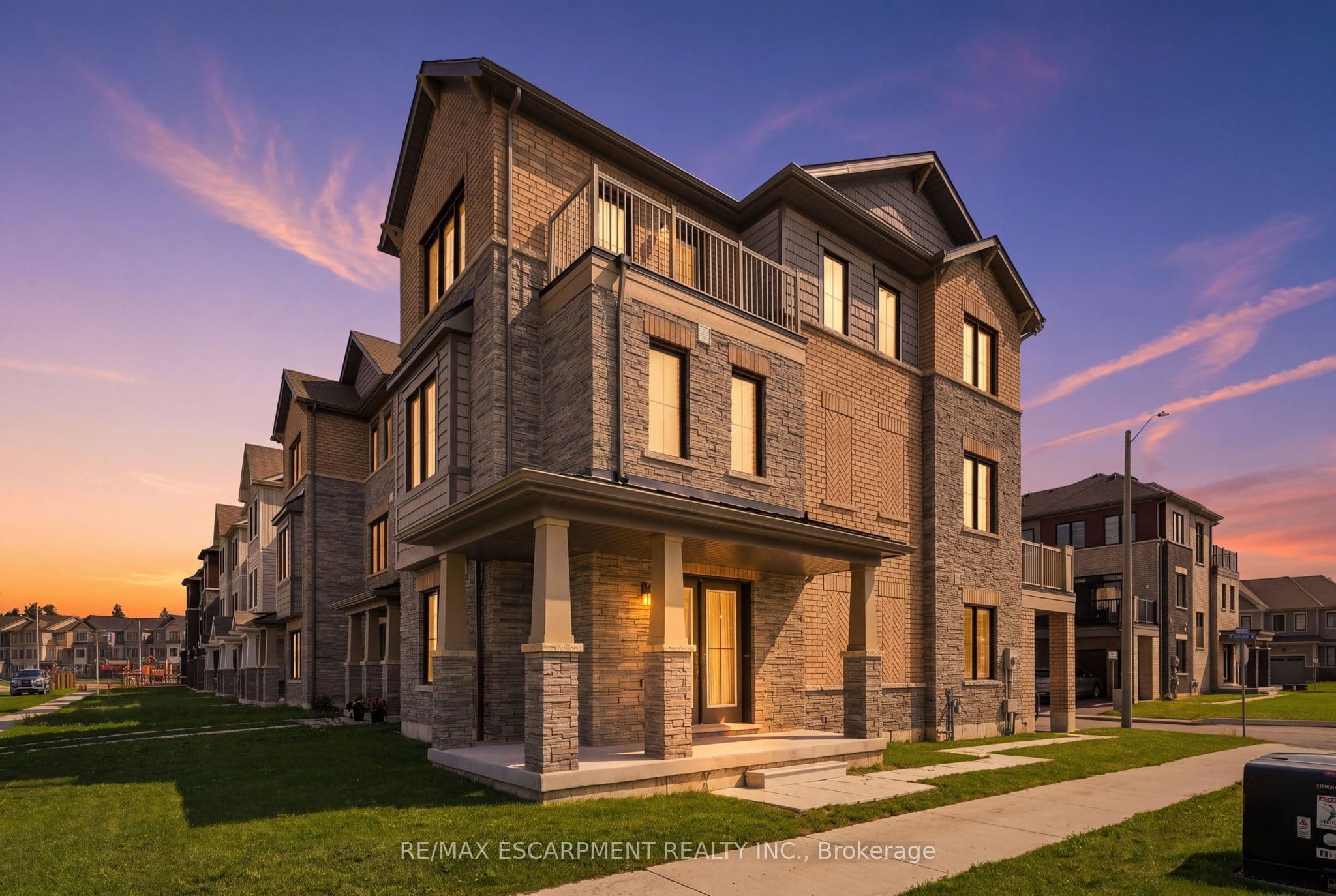 241 Melody Lane, Thorold, ON L3B 5N5