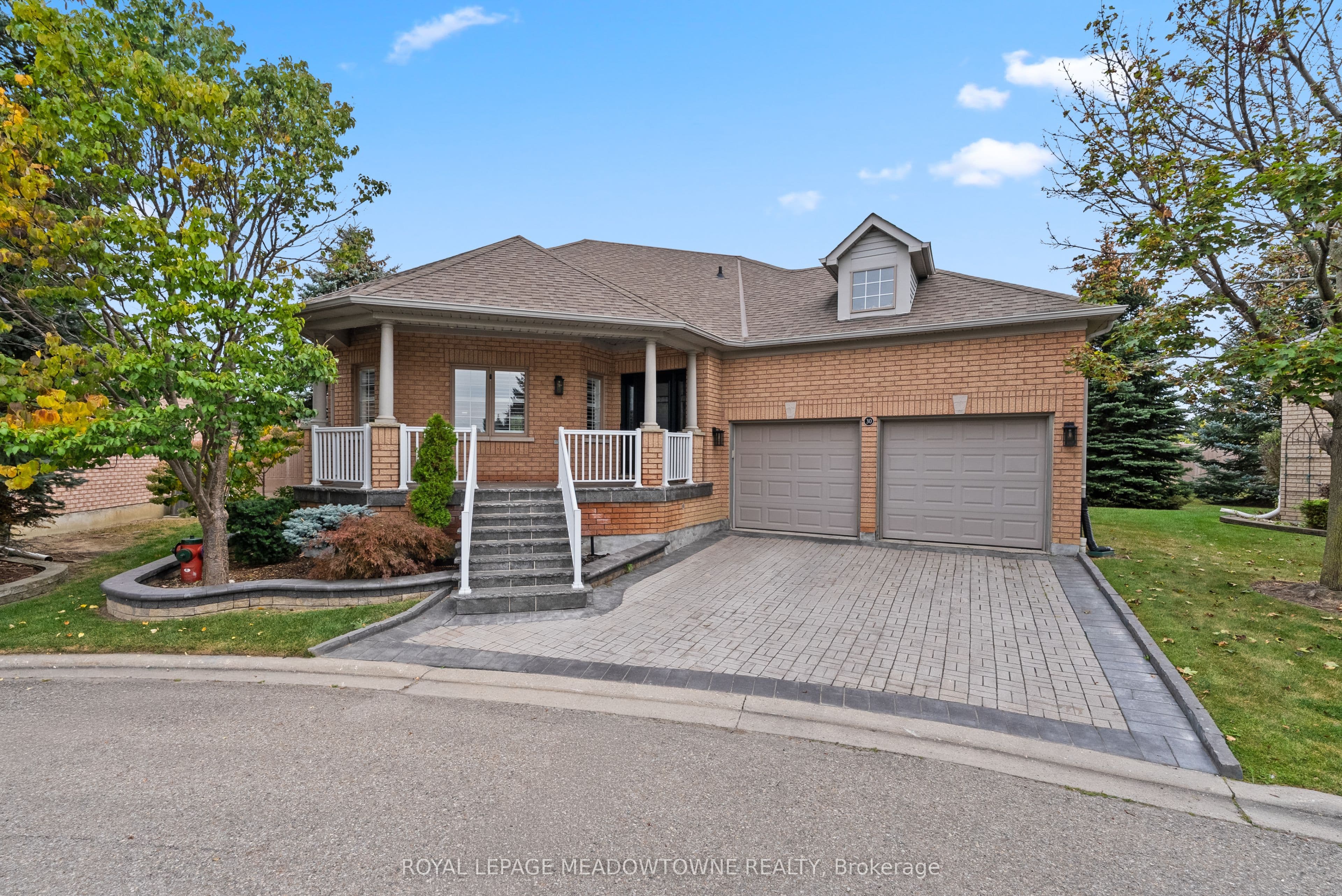 30 Orchard Park Gate, Brampton, ON L6R 1W5