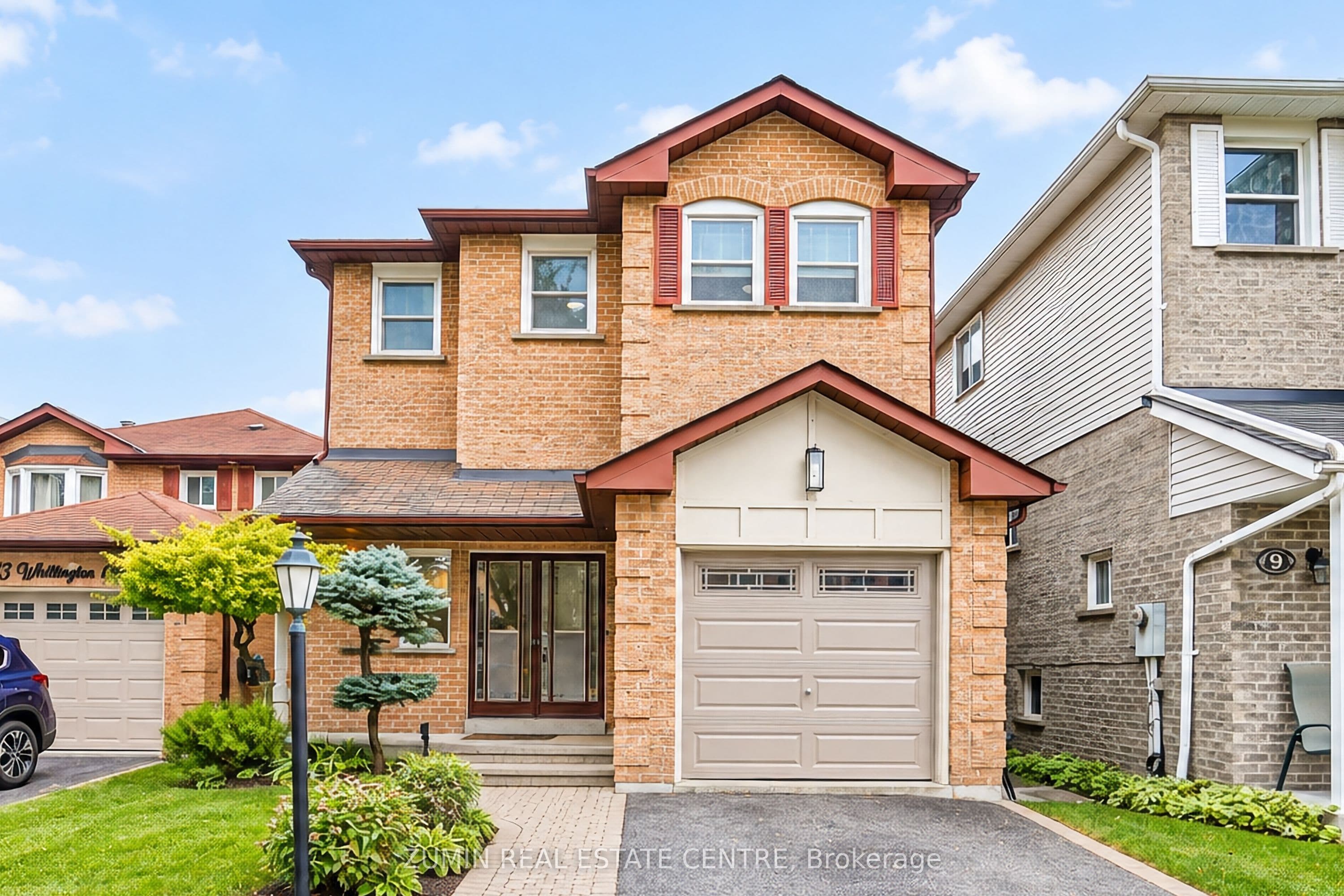 11 Whittington Court, Ajax, ON L1S 4L4