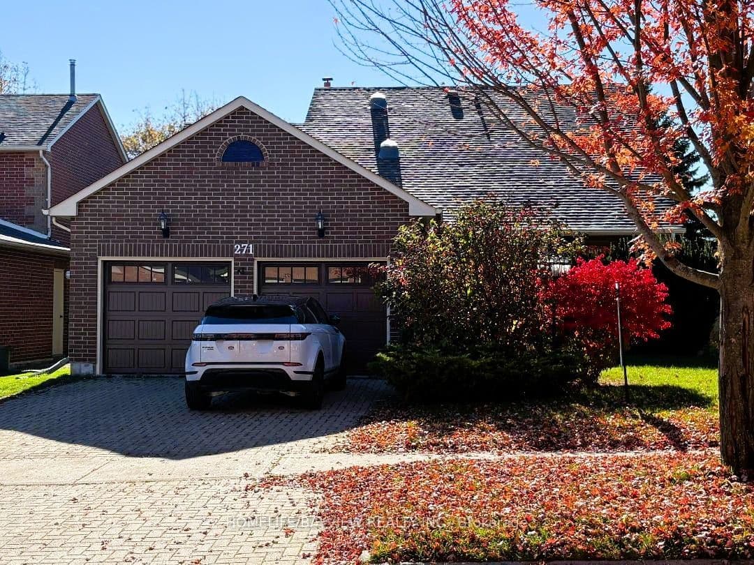 271 John Bowser Crescent, Newmarket, ON L3Y 7N9