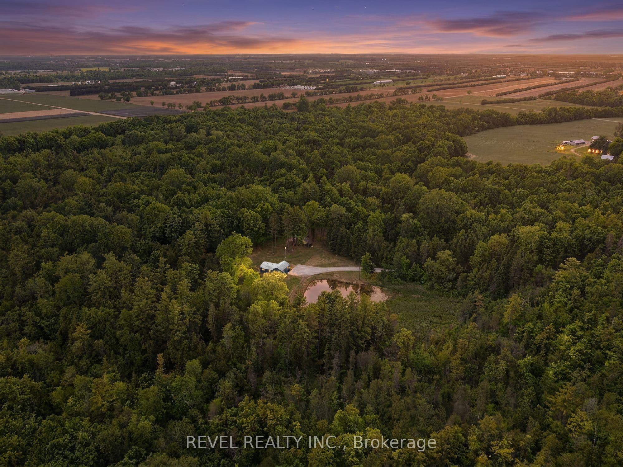 1521 Windham Road 19, Norfolk, ON N0E 1H0