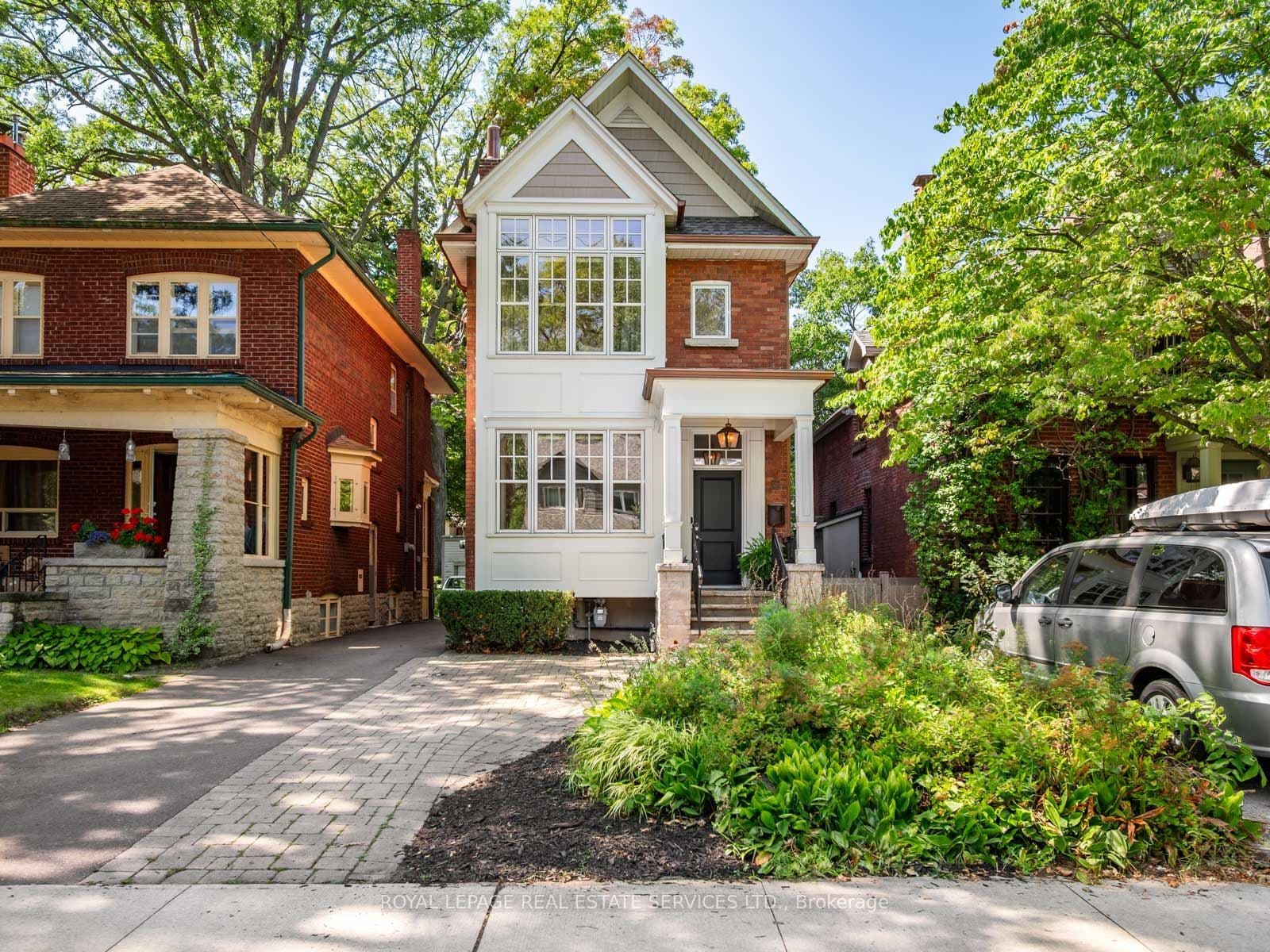 330 Willard Avenue, Toronto, ON M6S 3R2