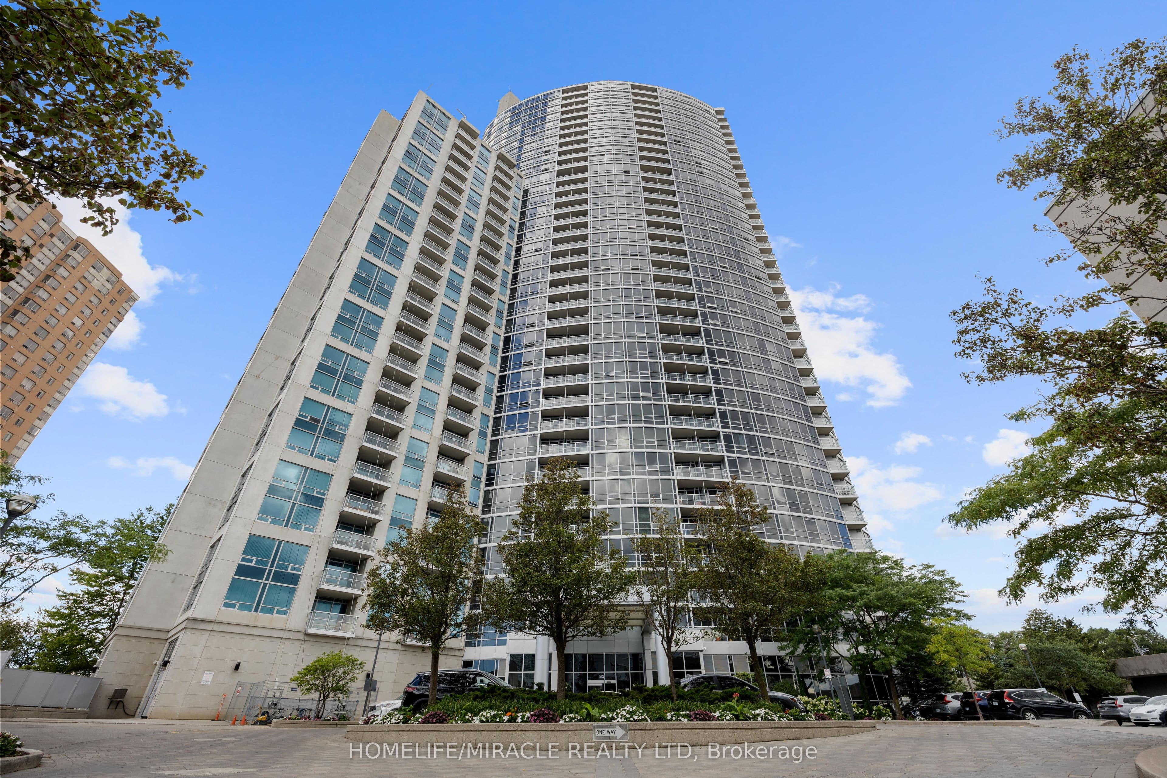 83 Borough Drive 410, Toronto, ON M1P 5E4