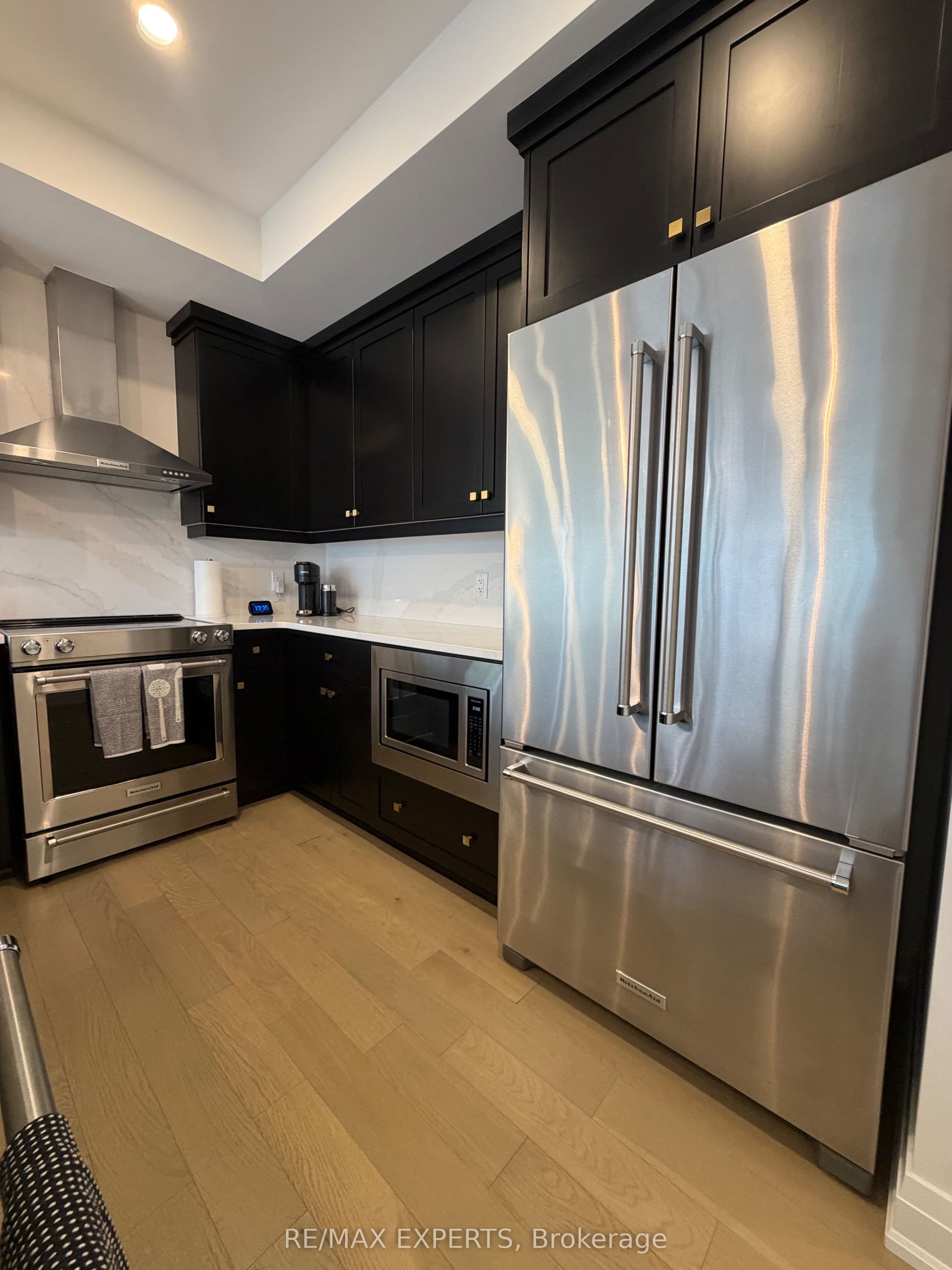 71 Wyndham Street S 210, Guelph, ON N1E 5R3
