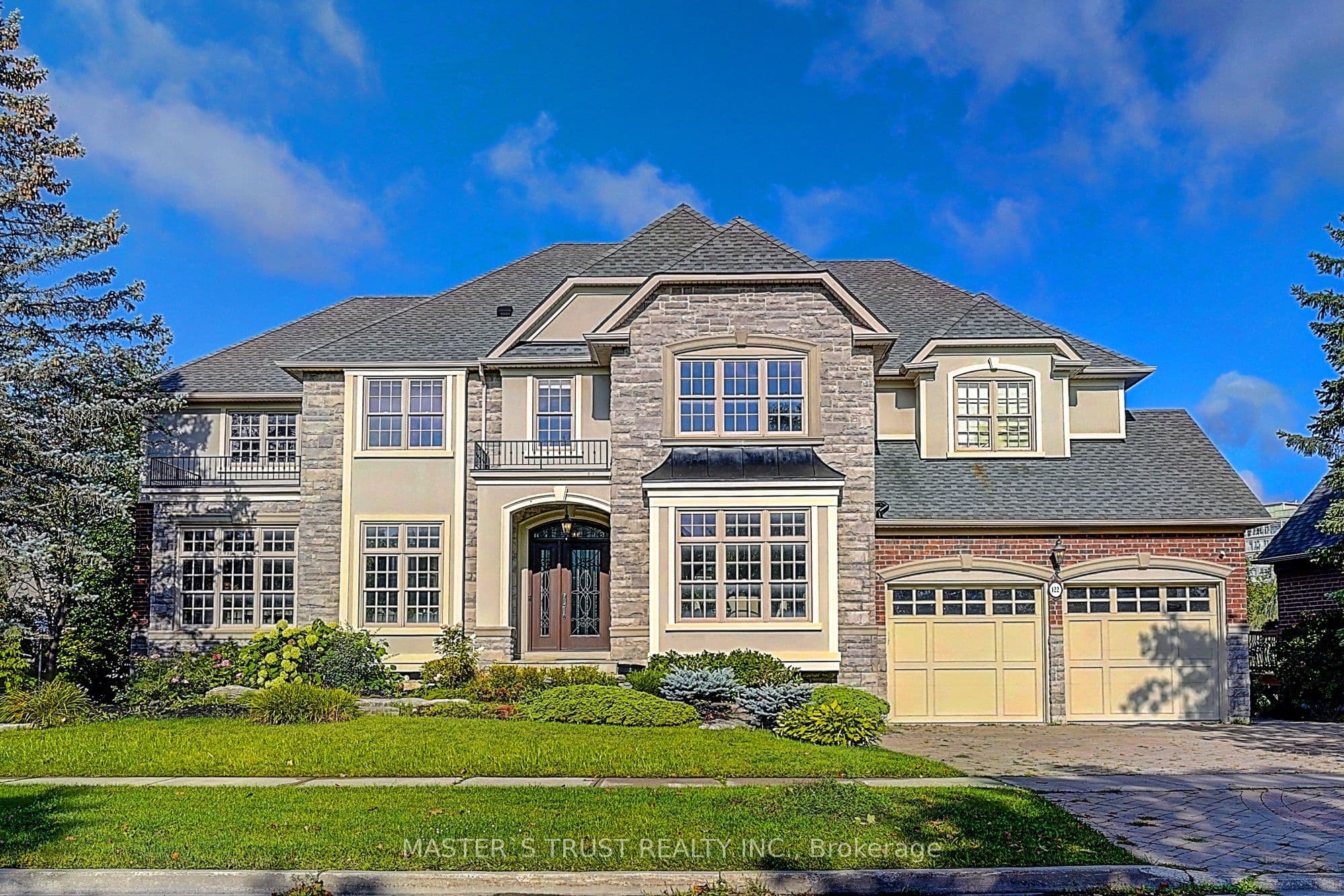 122 Angus Glen Boulevard, Markham, ON L6C 3B8