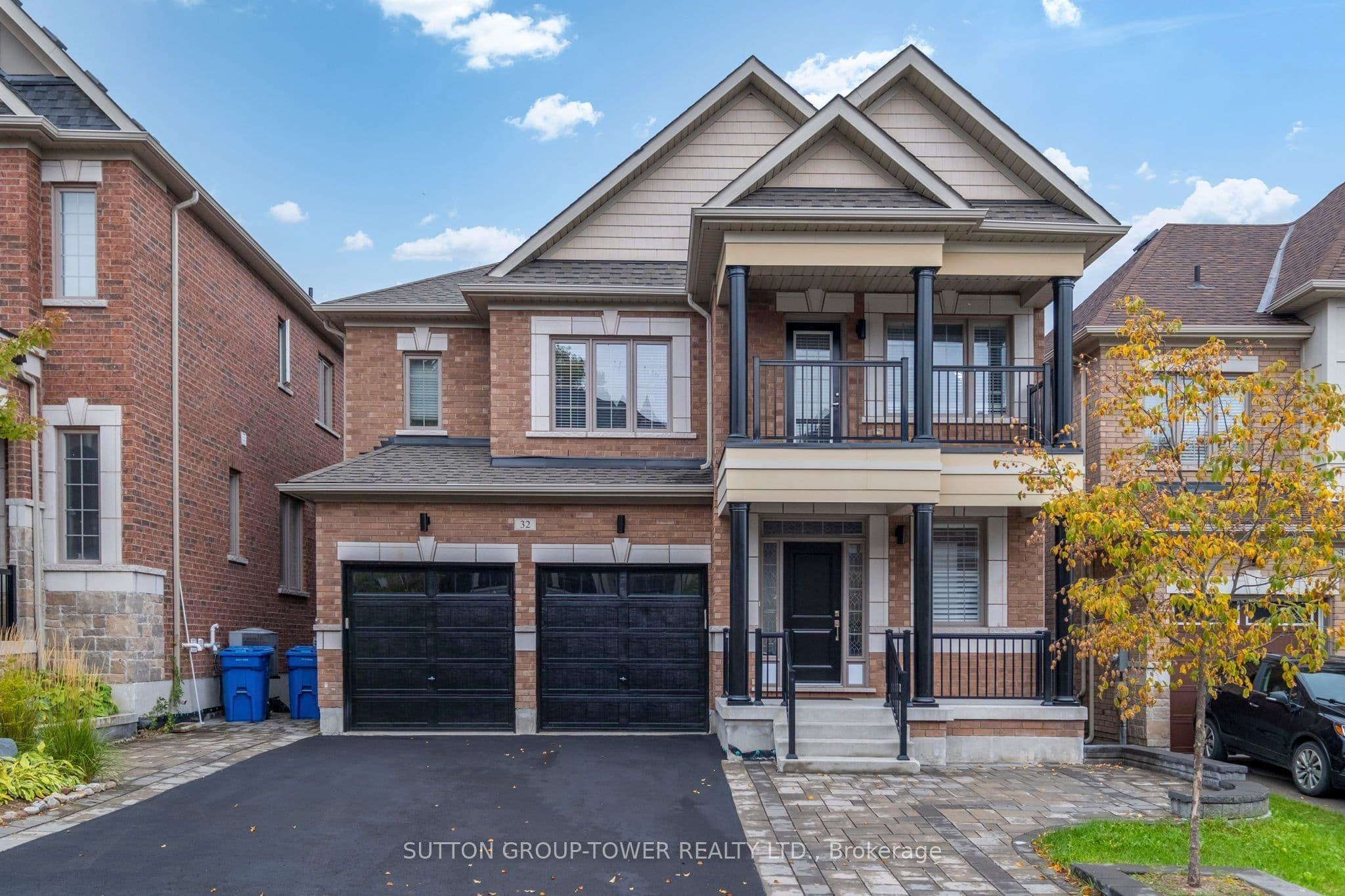 32 Cyprus Glen, East Gwillimbury, ON L9N 0S8
