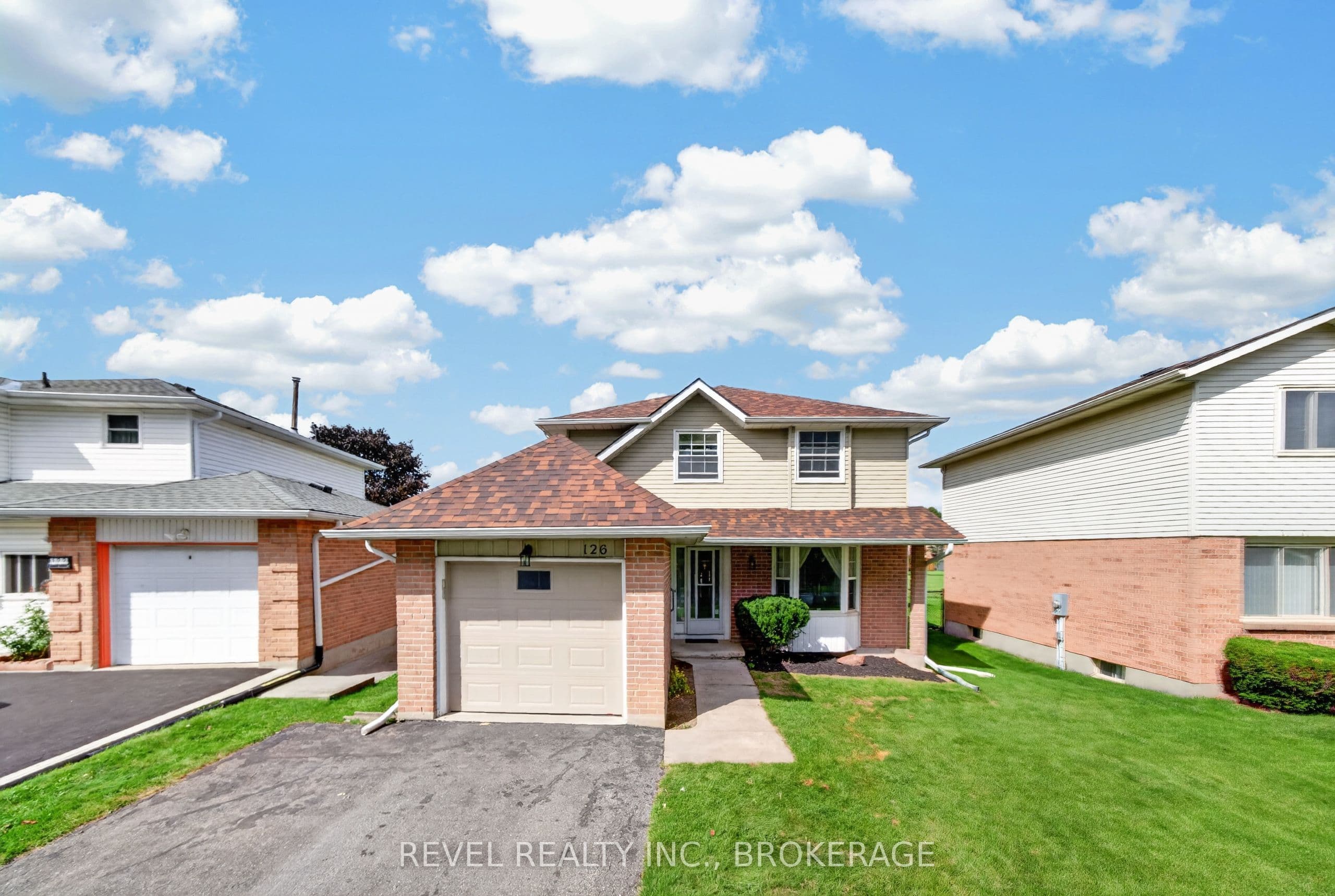 126 Grenadier Drive, Kingston, ON K7K 6E9