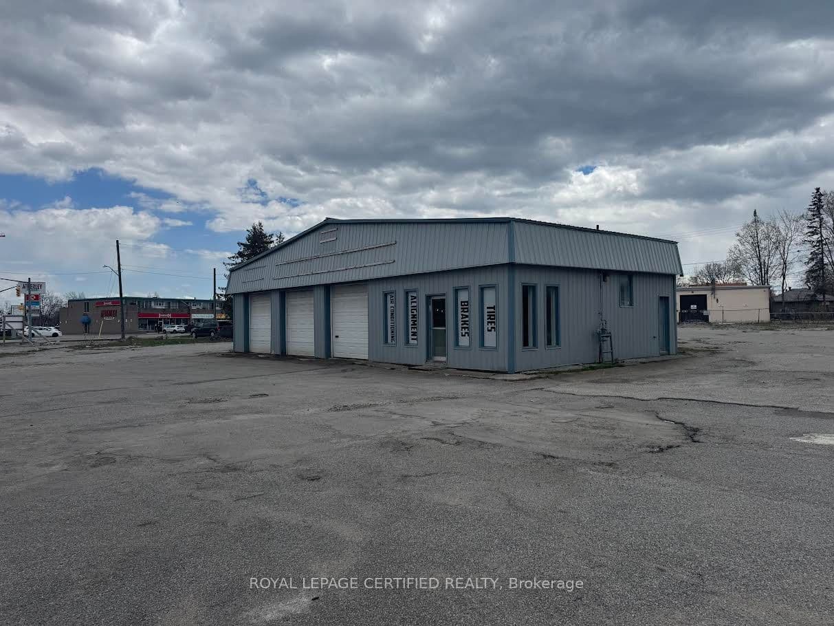299 Atherley Road, Orillia, ON L3V 3Y9