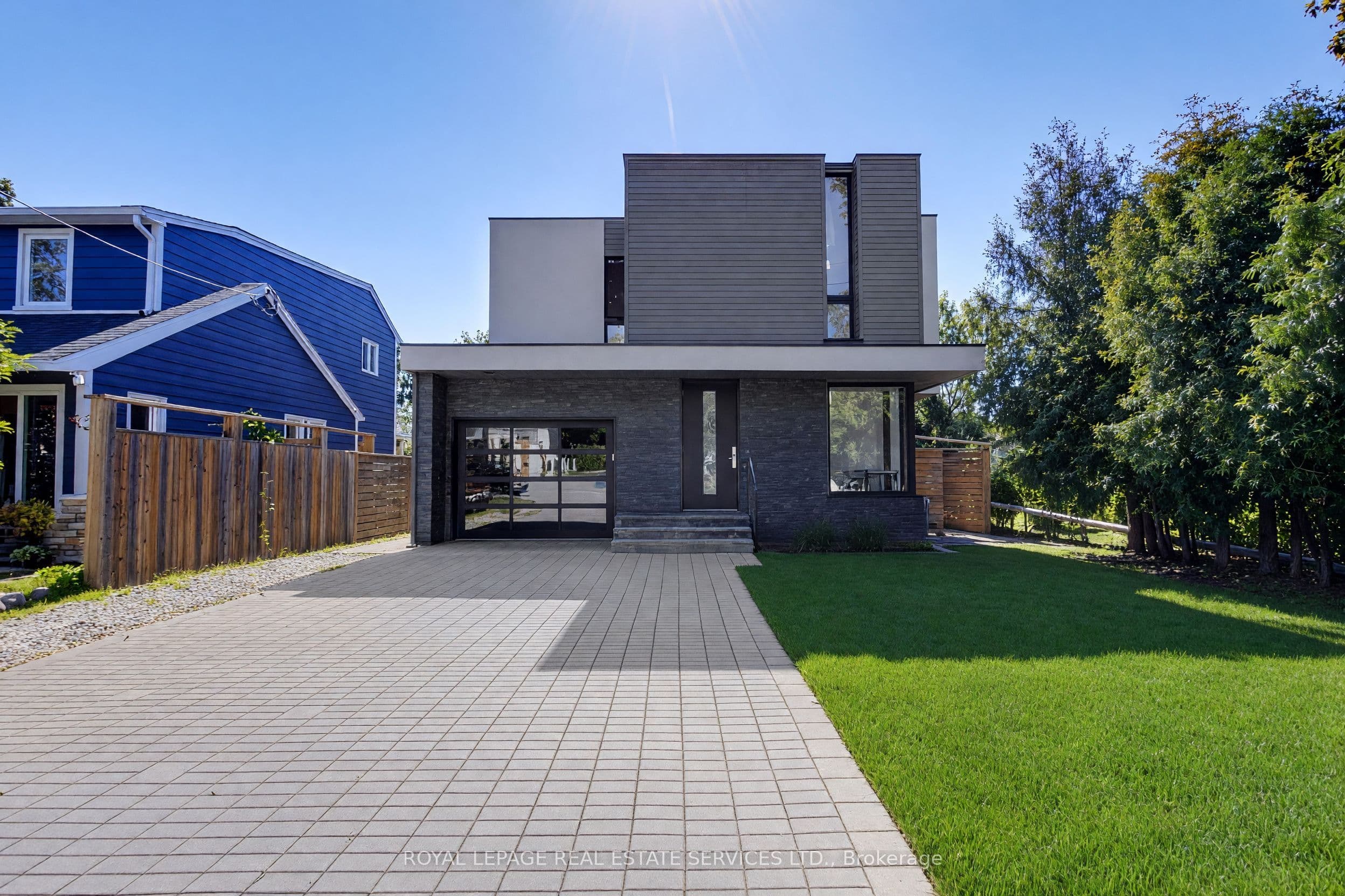 38 Stewart Street, Oakville, ON L6K 1X5