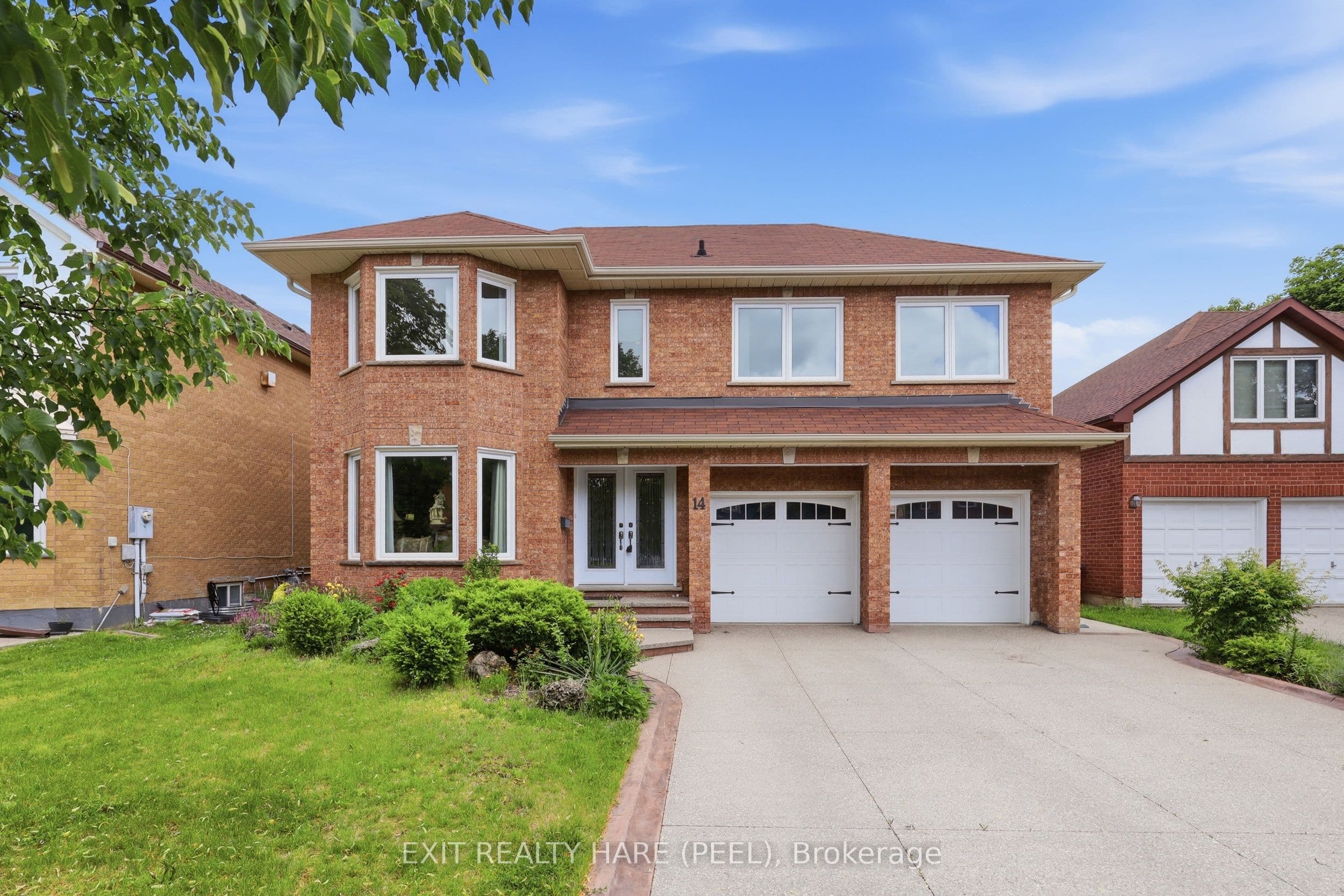 14 Warrington Court, Brampton, ON L6W 4G7