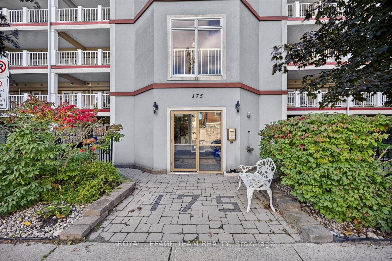175 W Water Street W 205, Prescott, ON K0E 1T0