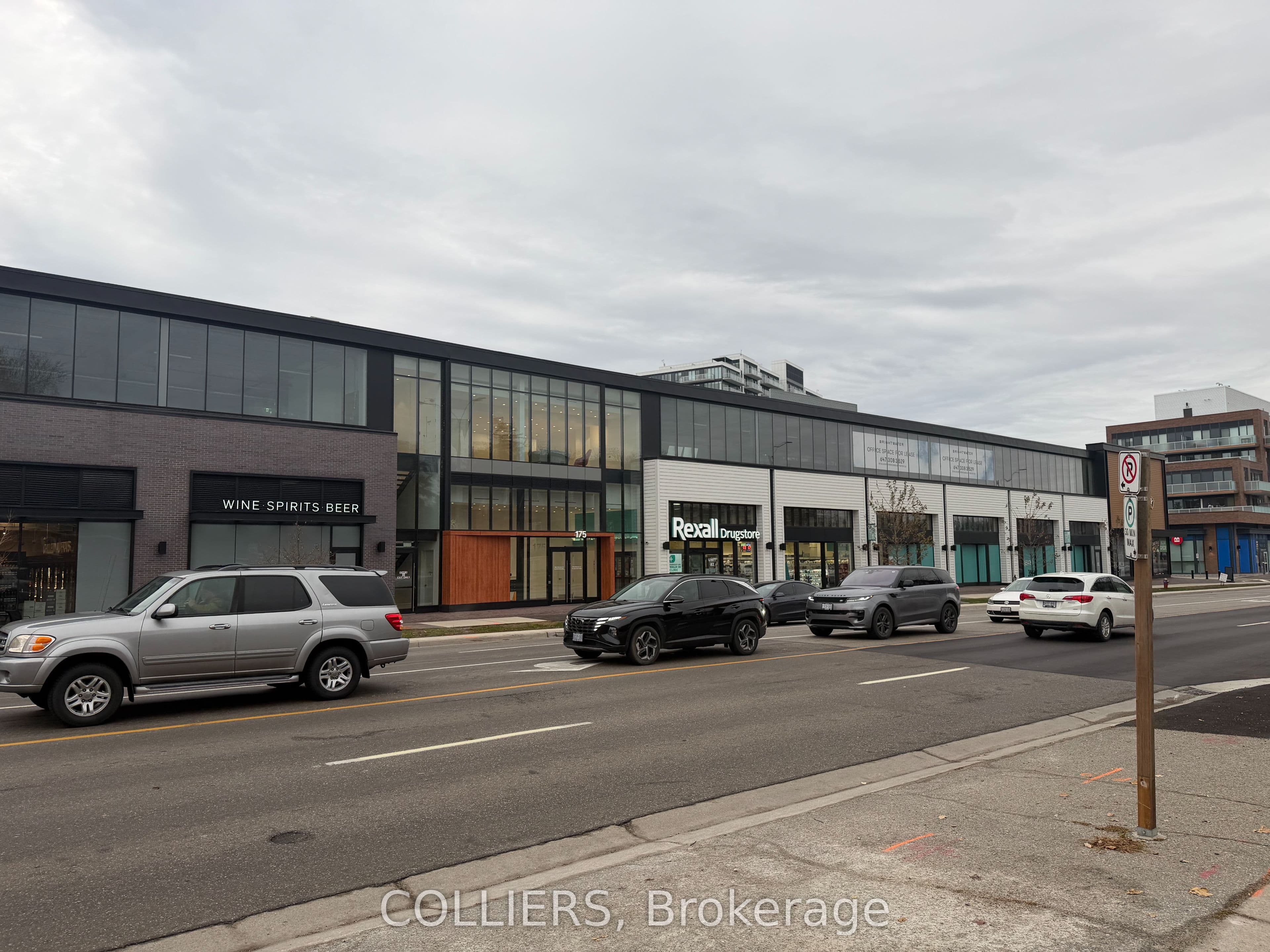 175 Lakeshore Road 11, Mississauga, ON L5H 0A6