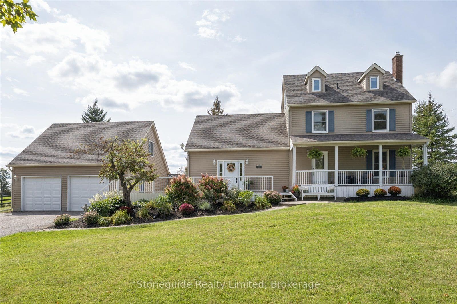 1611 Parkhill Road W, Cavan Monaghan, ON K9J 0E5