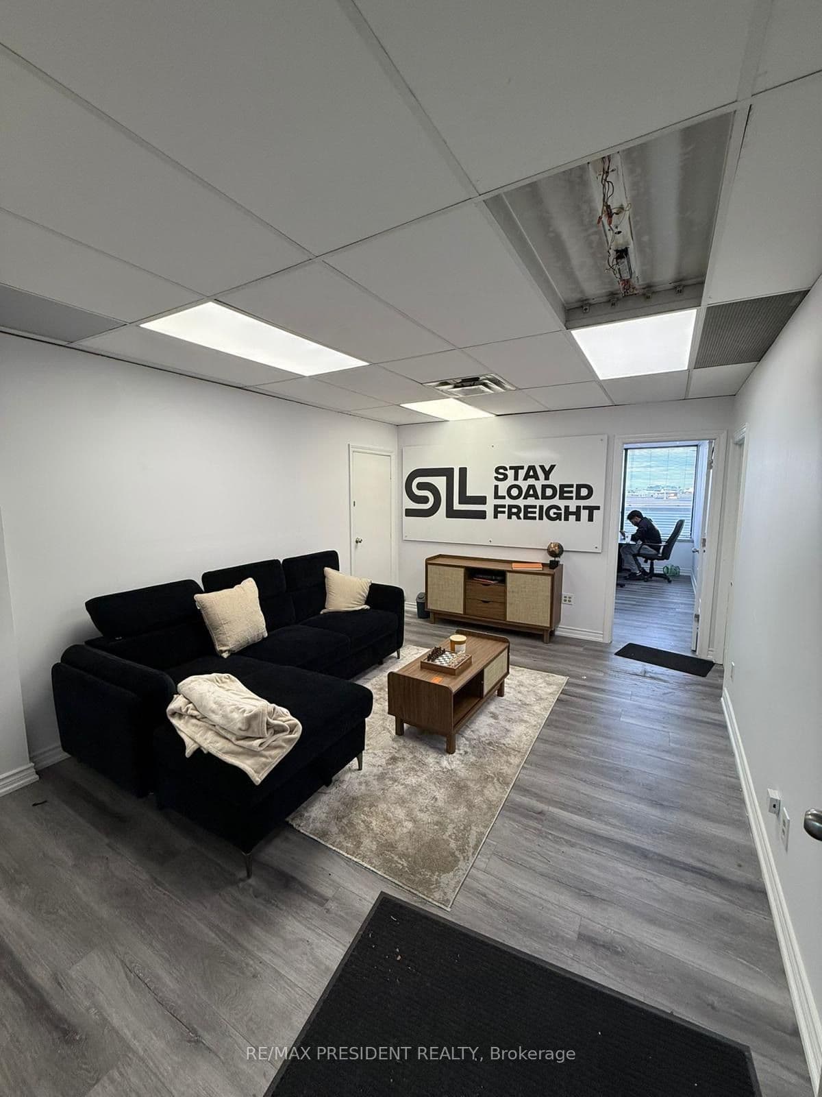 1744 Meyerside Drive 102 B, Mississauga, ON L5T 1A3