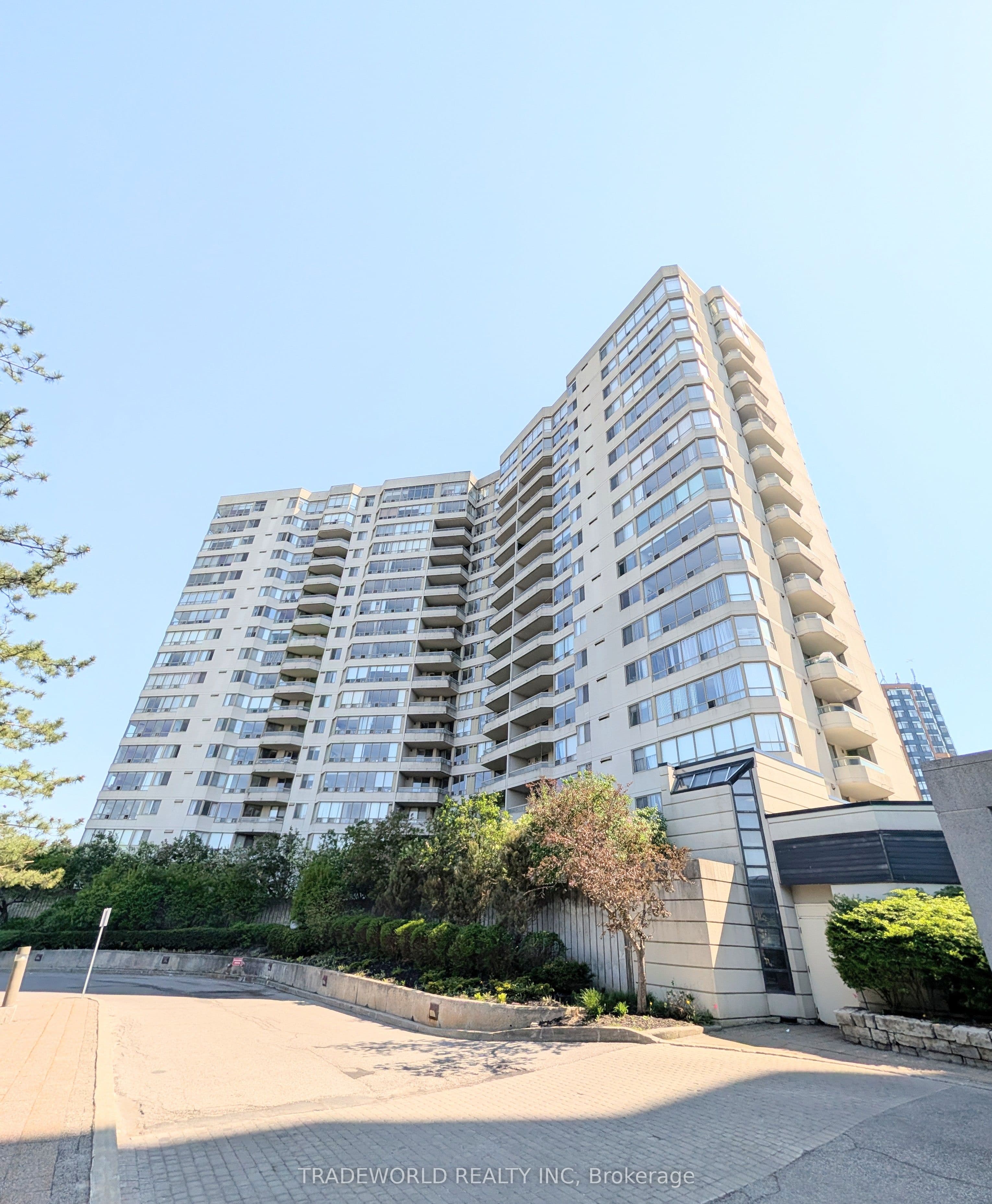 150 Alton Towers Circle 405, Toronto, ON M1V 4X7