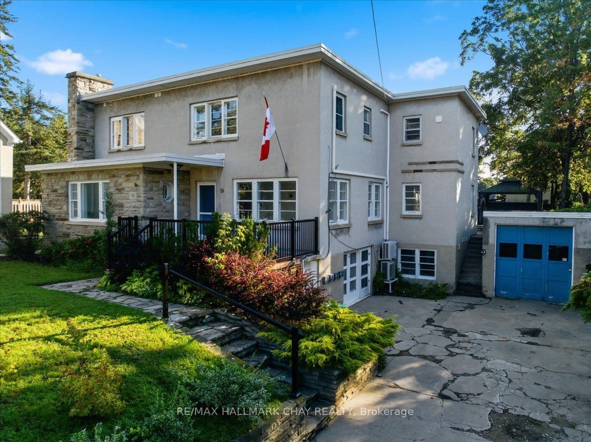 15 Parkside Drive 1, Barrie, ON L4N 1W7