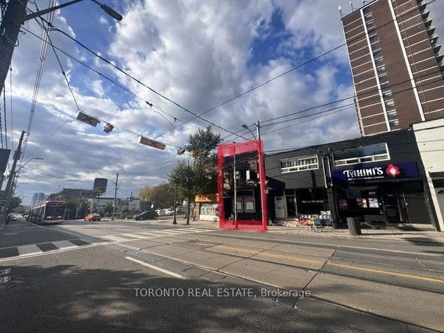 1664 Queen Street W, Toronto, ON M6R 1B2
