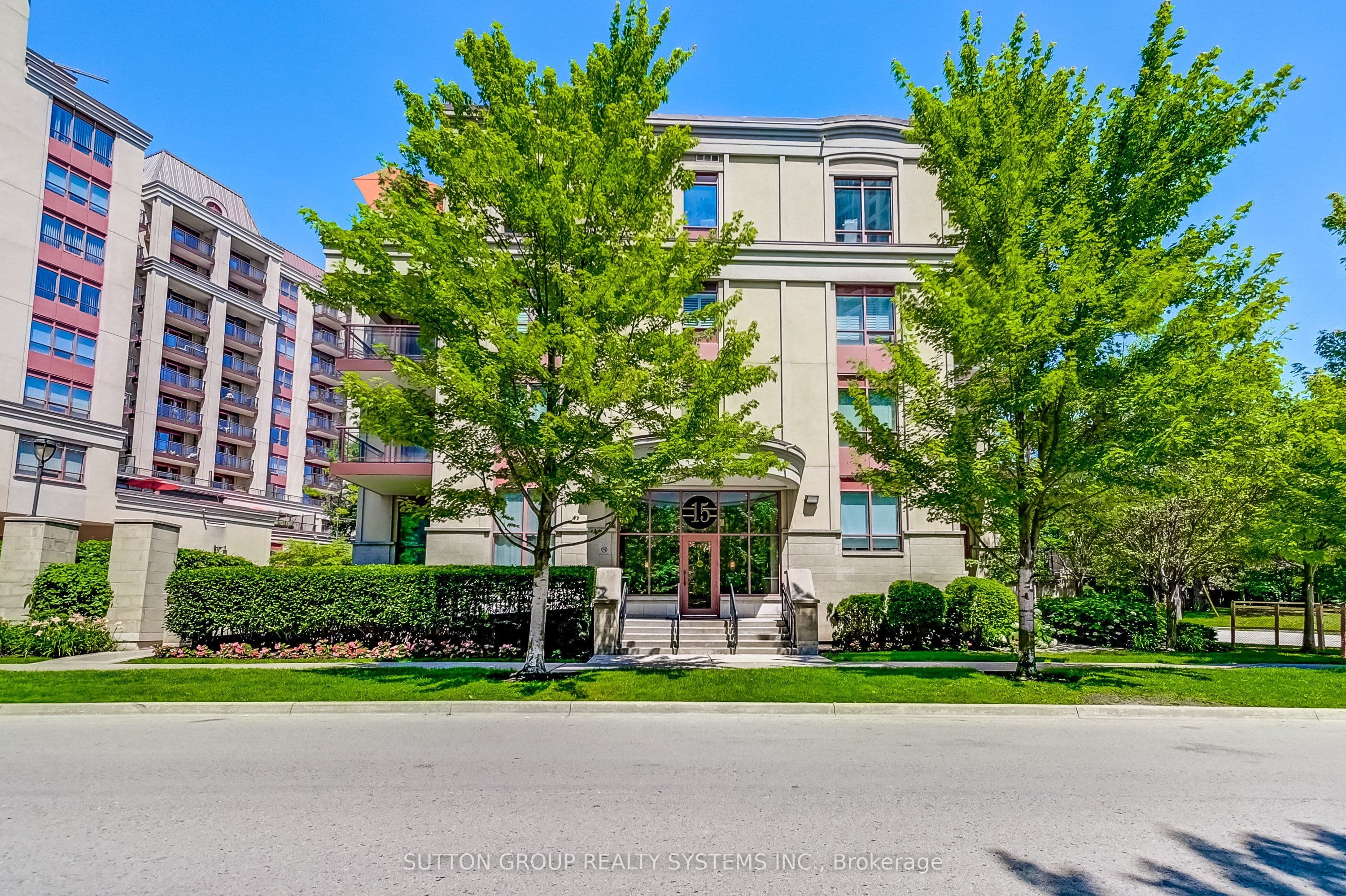 15 Rean Drive 408, Toronto, ON M2K 0A7