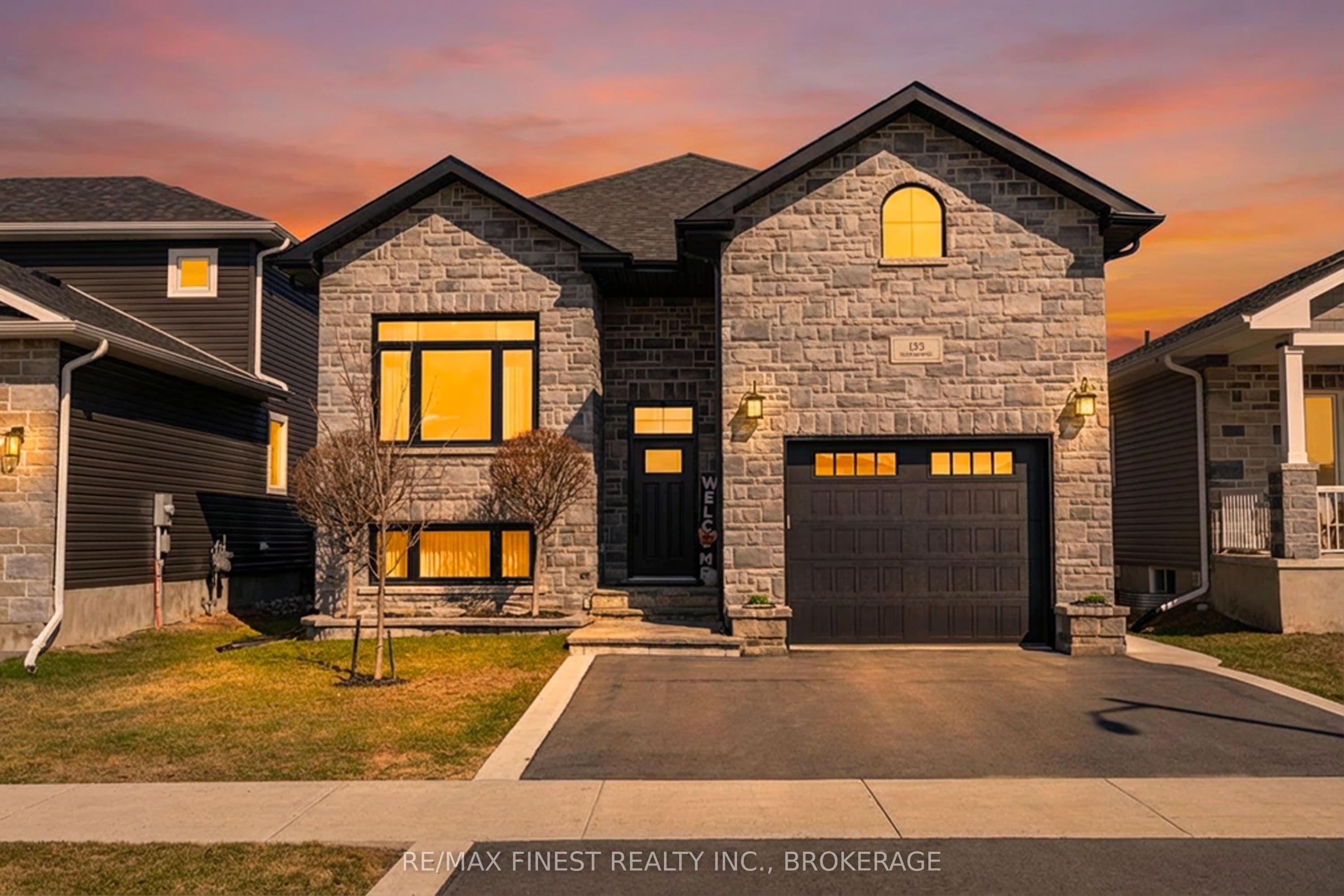 133 Brennan Crescent, Loyalist, ON K0H 2H0
