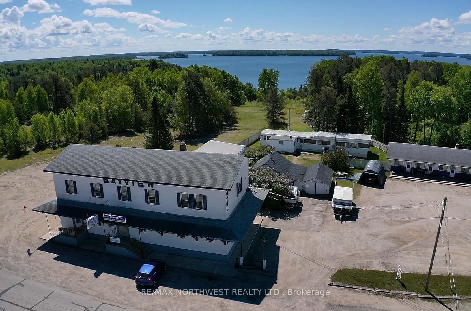 35 Spruce Avenue, Machin, ON P0V 2V0