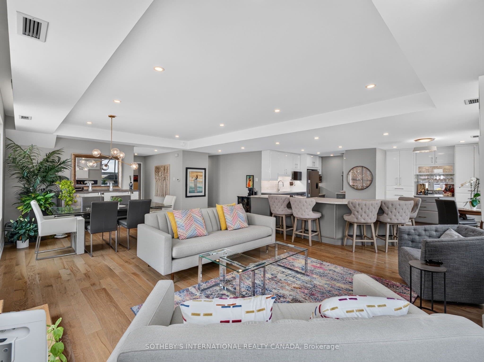 1400 Dixie Road 1510, Mississauga, ON L5E 3E1