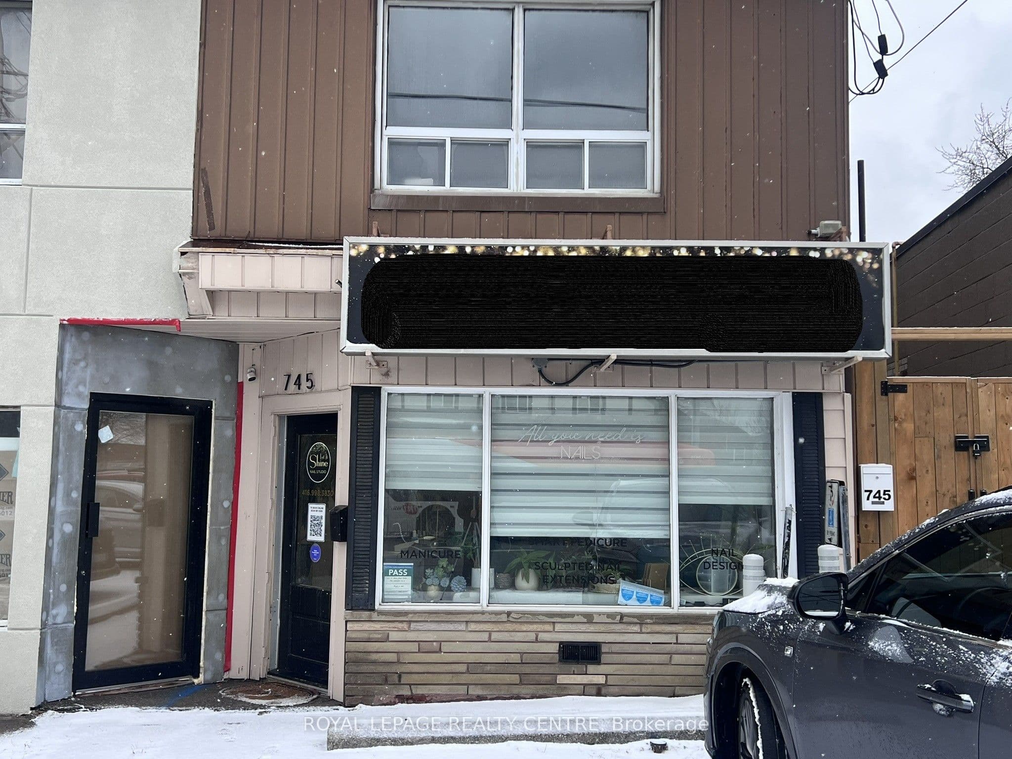 745 Lakeshore Road E, Mississauga, ON L5E 1C6