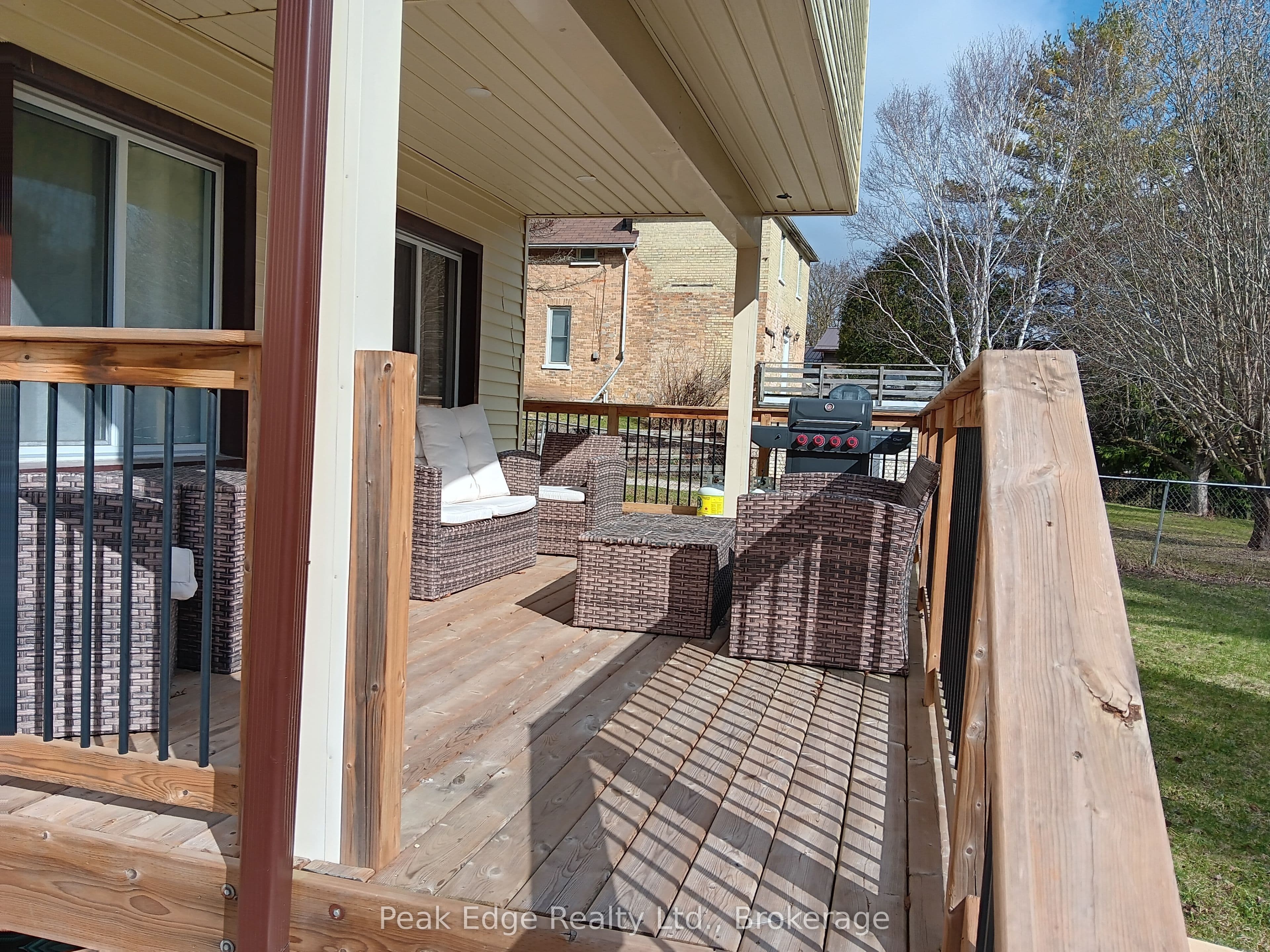 343 10th Avenue, Hanover, ON N4N 2N4