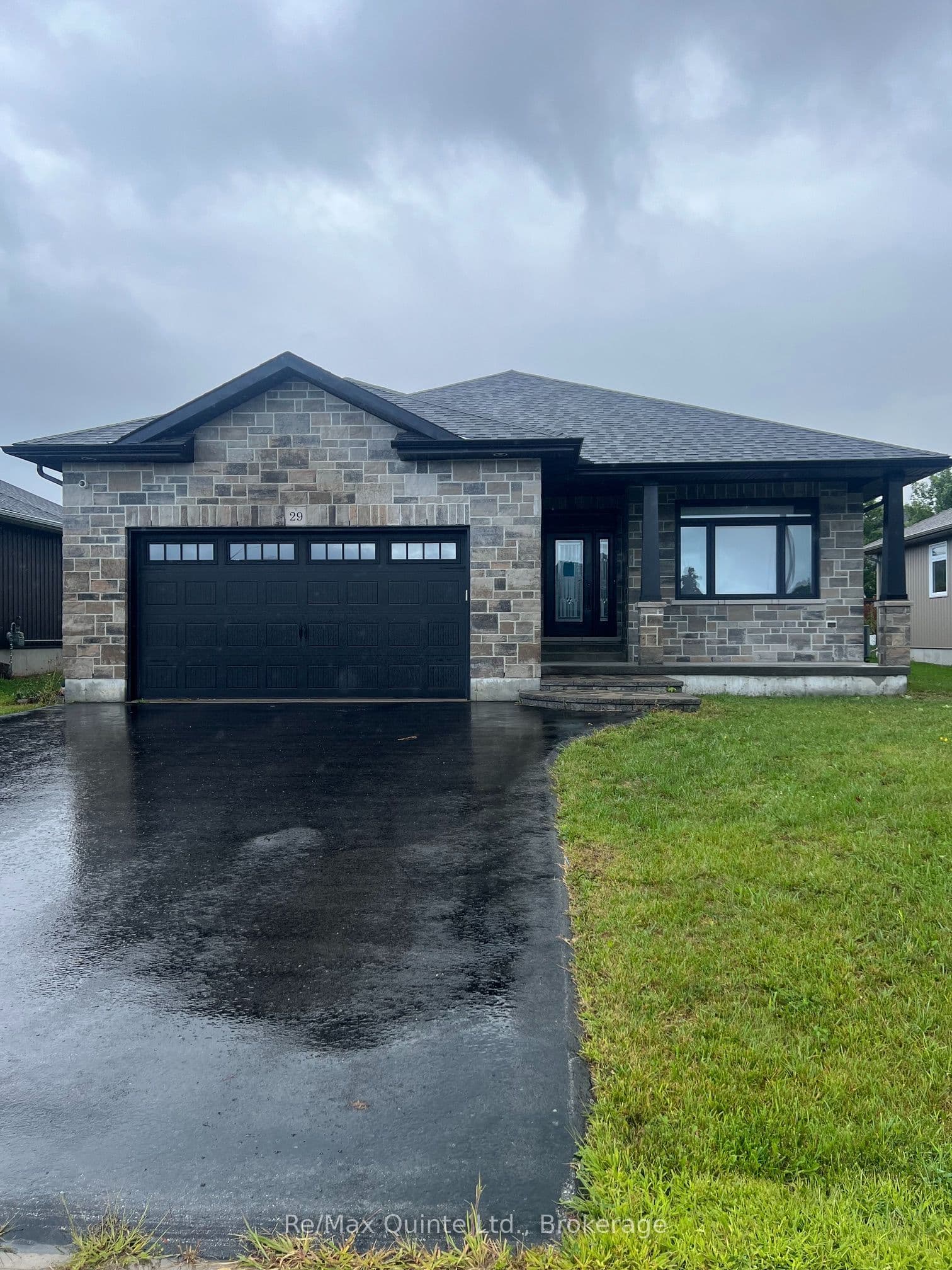 29 Gavin Crescent, Quinte West, ON K8V 0H2