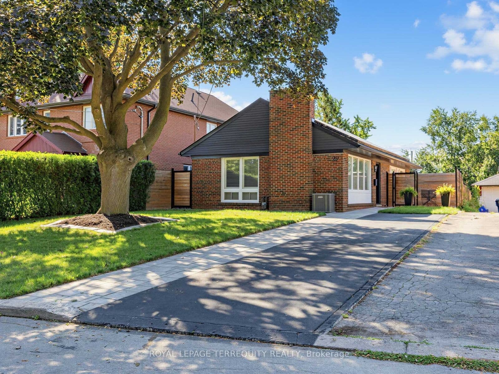 29 Sedgewick Crescent, Toronto, ON M1K 3T5