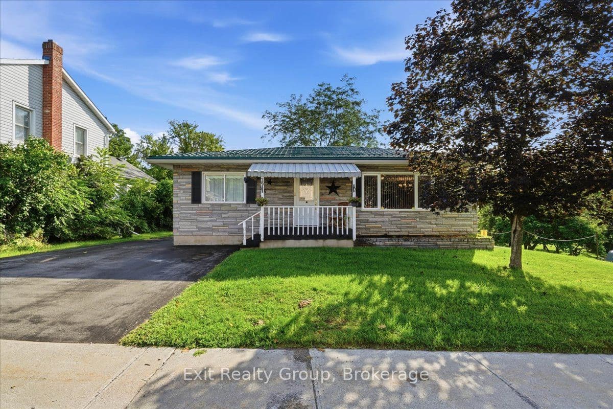29 Emma Street, Stirling-Rawdon, ON K0K 3E0