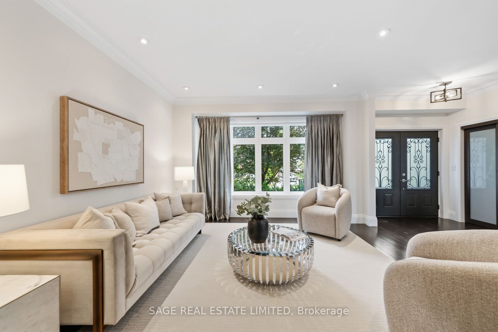 50 Northampton Drive, Toronto, ON M9B 4S7