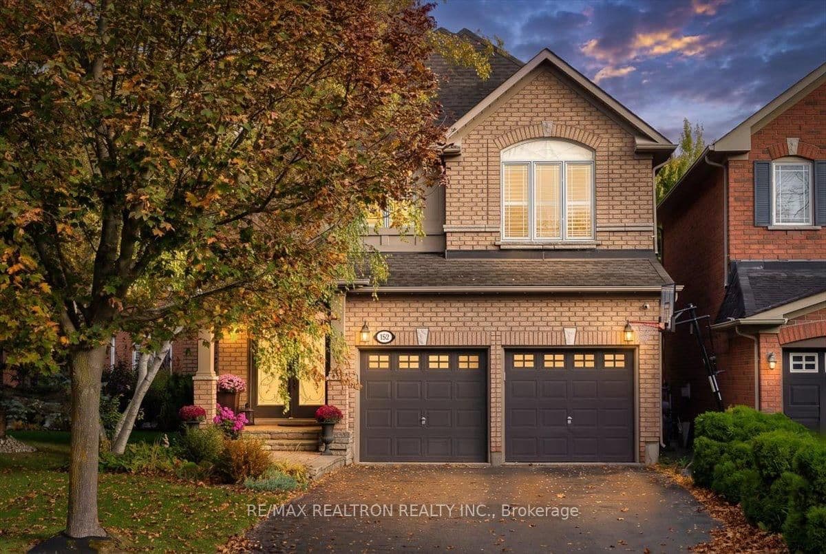 162 Estate Garden Drive, Richmond Hill, ON L4E 3X9