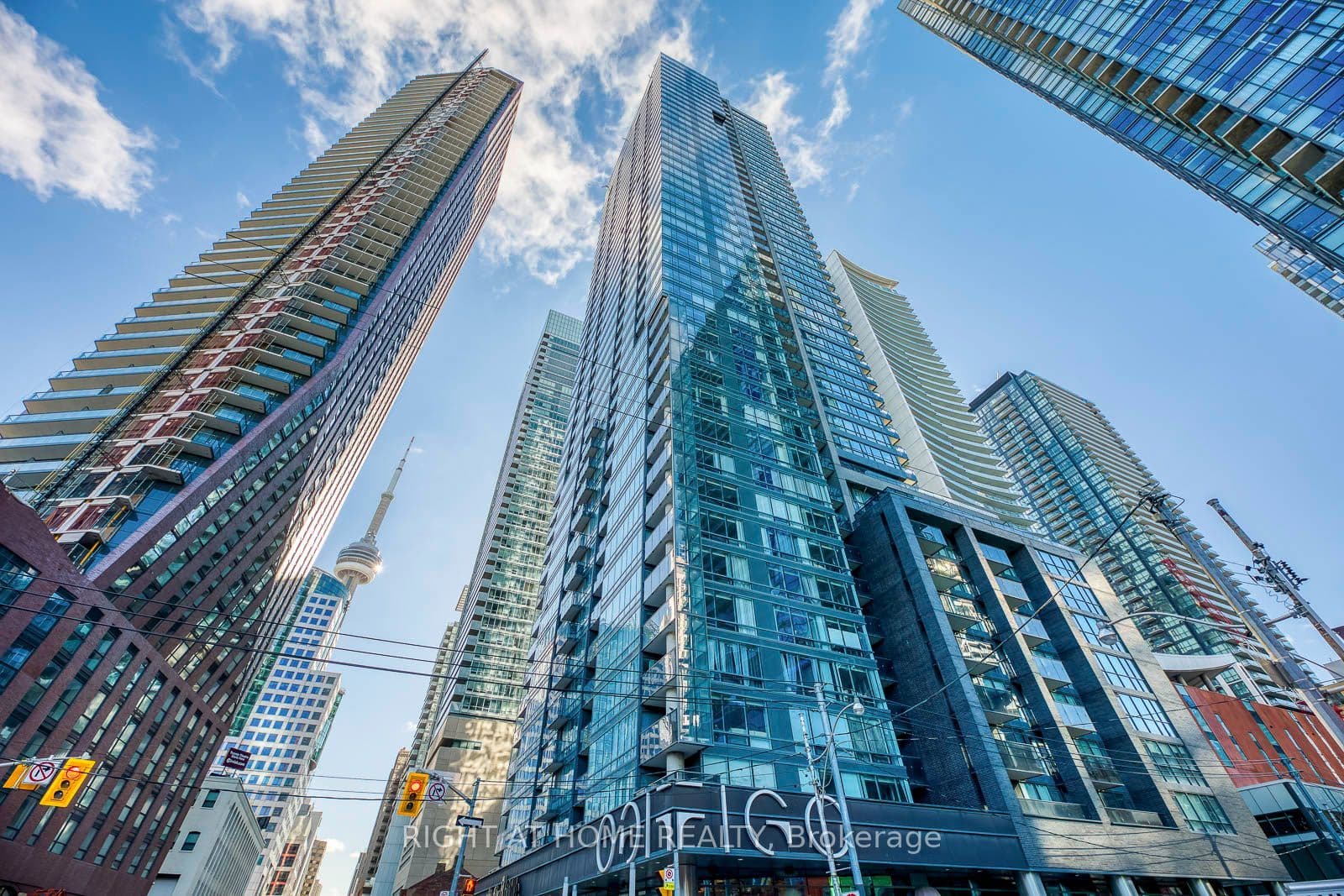 295 Adelaide Street W 1306, Toronto, ON M5V 0L4