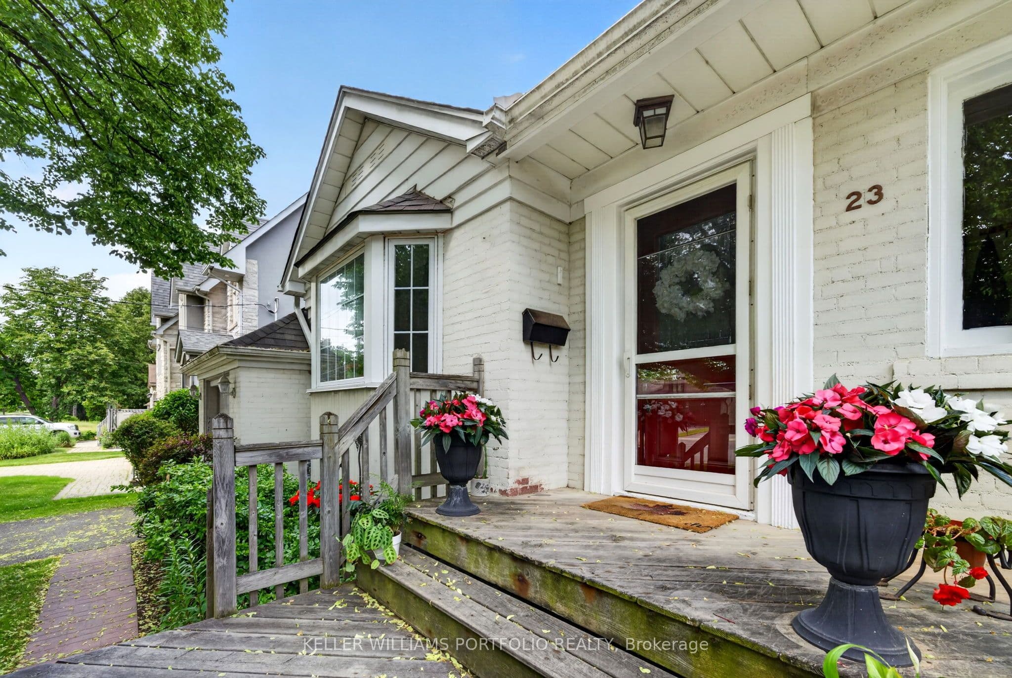 23 Ashbourne Drive, Toronto, ON M9B 4H1