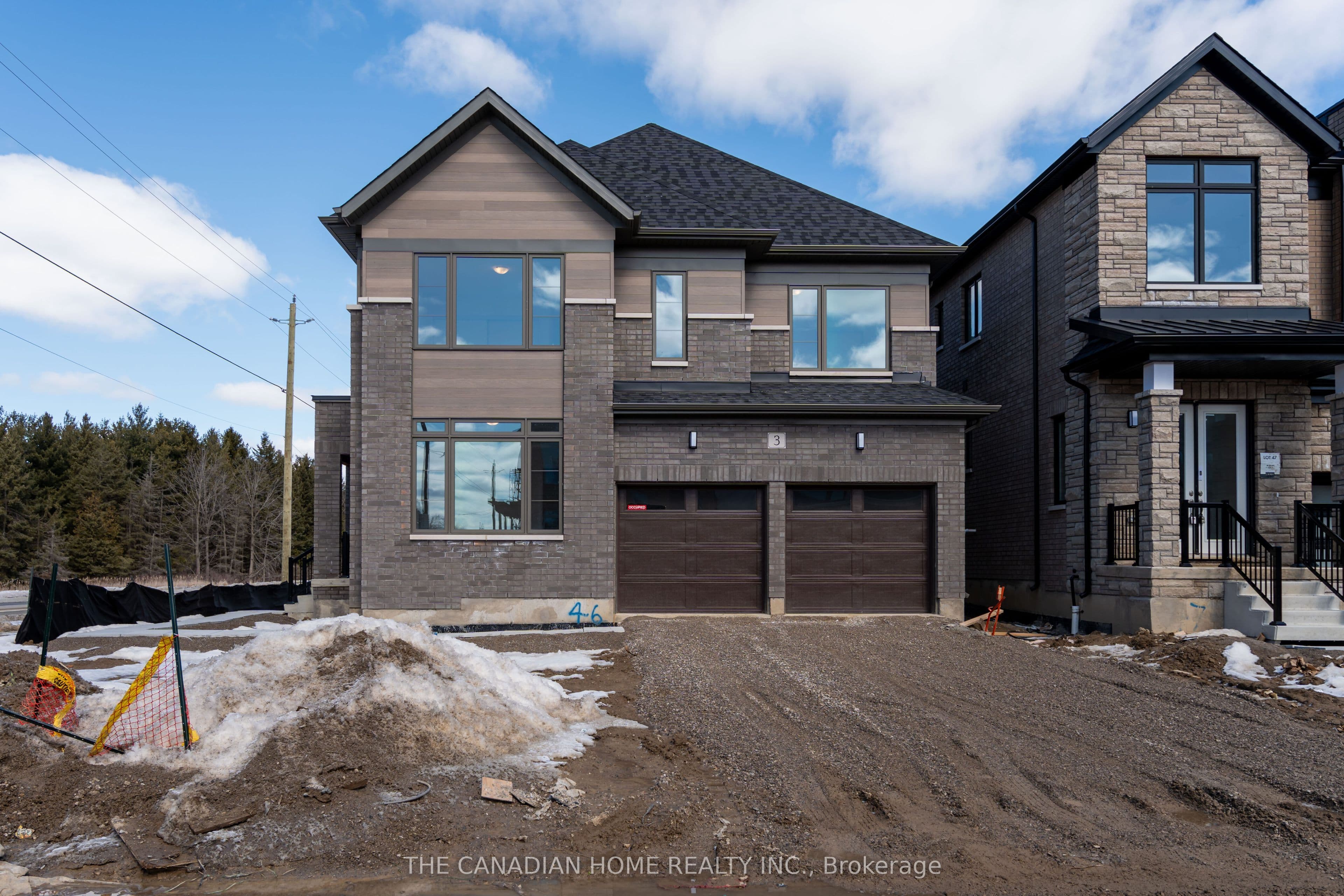3 Blain Drive, Hamilton, ON L0R 1C0