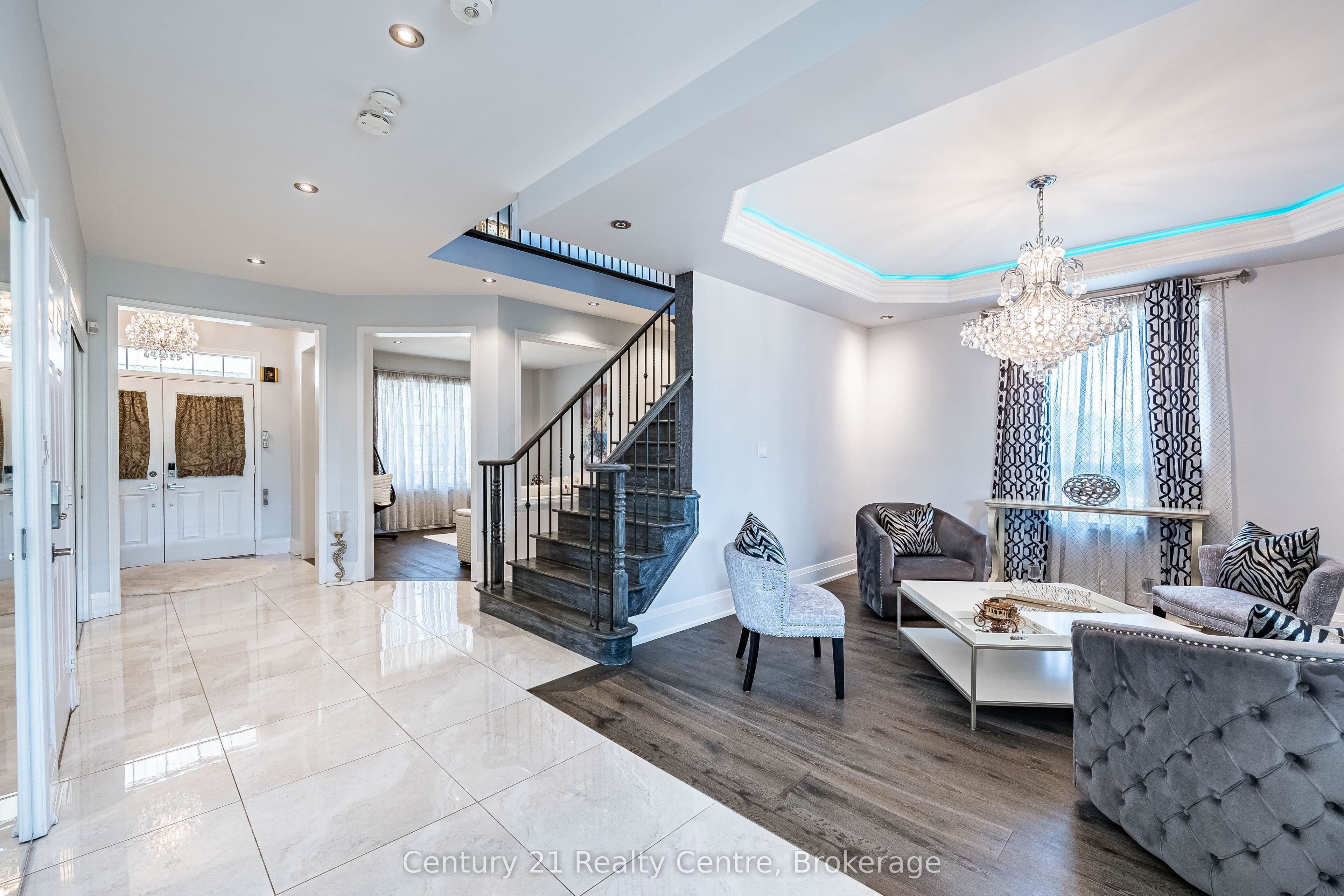 26 Catchfly Crescent, Brampton, ON L6P 2H8