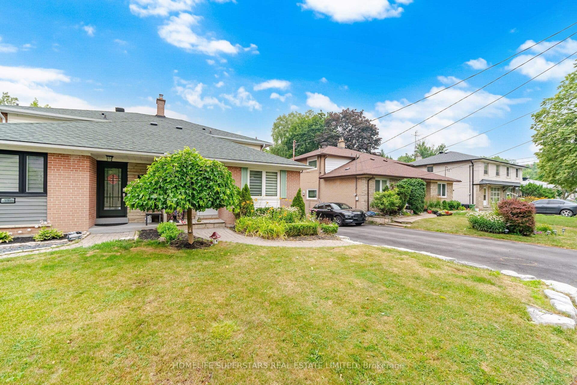 334 Woodsworth Road, Toronto, ON M2L 2T6