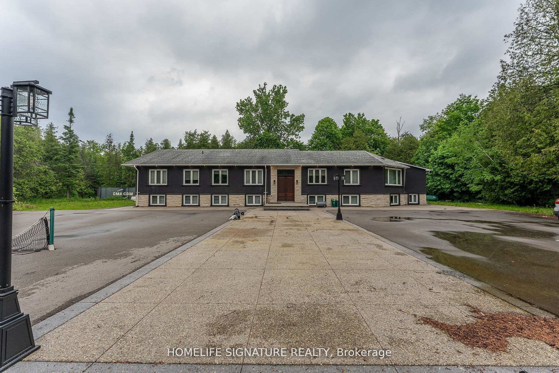 12373 Highway 7 Highway, Halton Hills, ON L7G 4S4