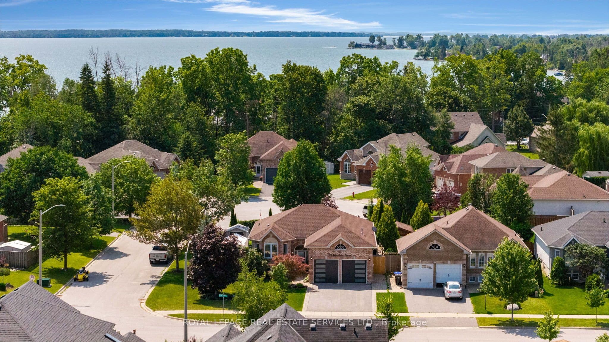 619 Glen Cedar Crescent, Innisfil, ON L9S 2J4
