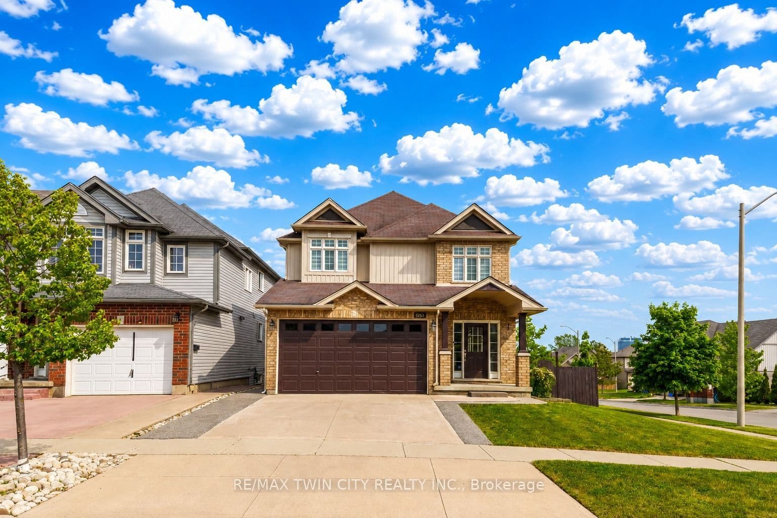1263 Countrystone Drive, Kitchener, ON N2N 3S4