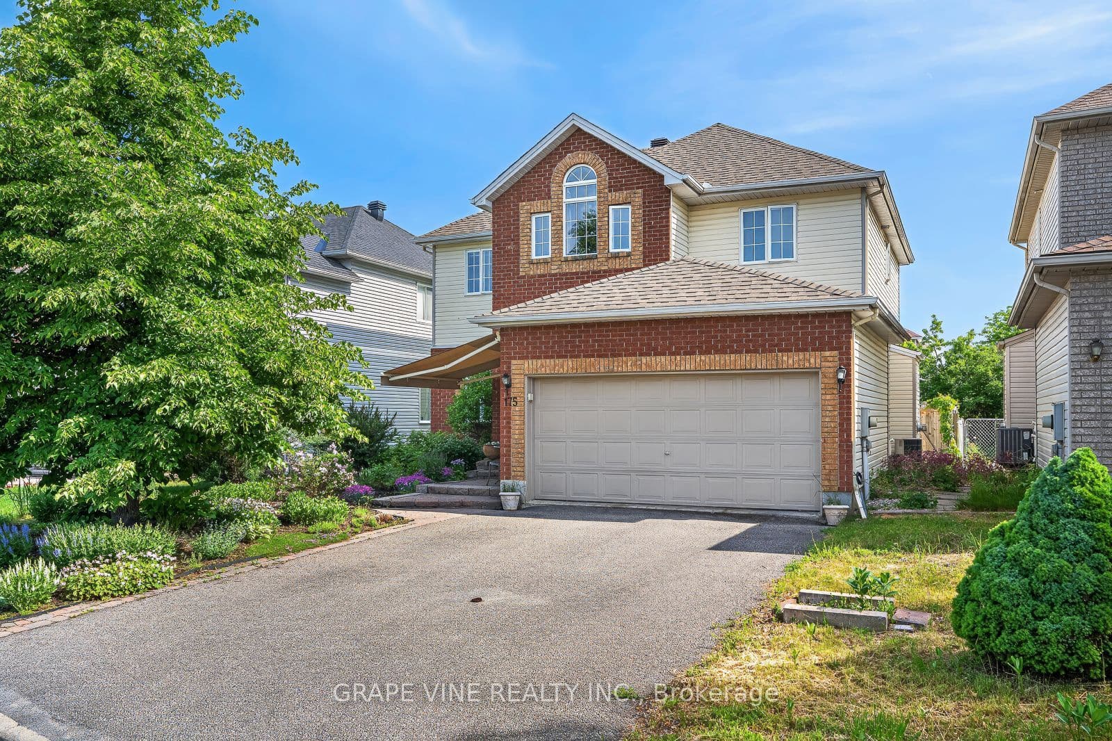 175 Allanford Avenue, Hunt Club - South Keys and Area, ON K1T 3Y4