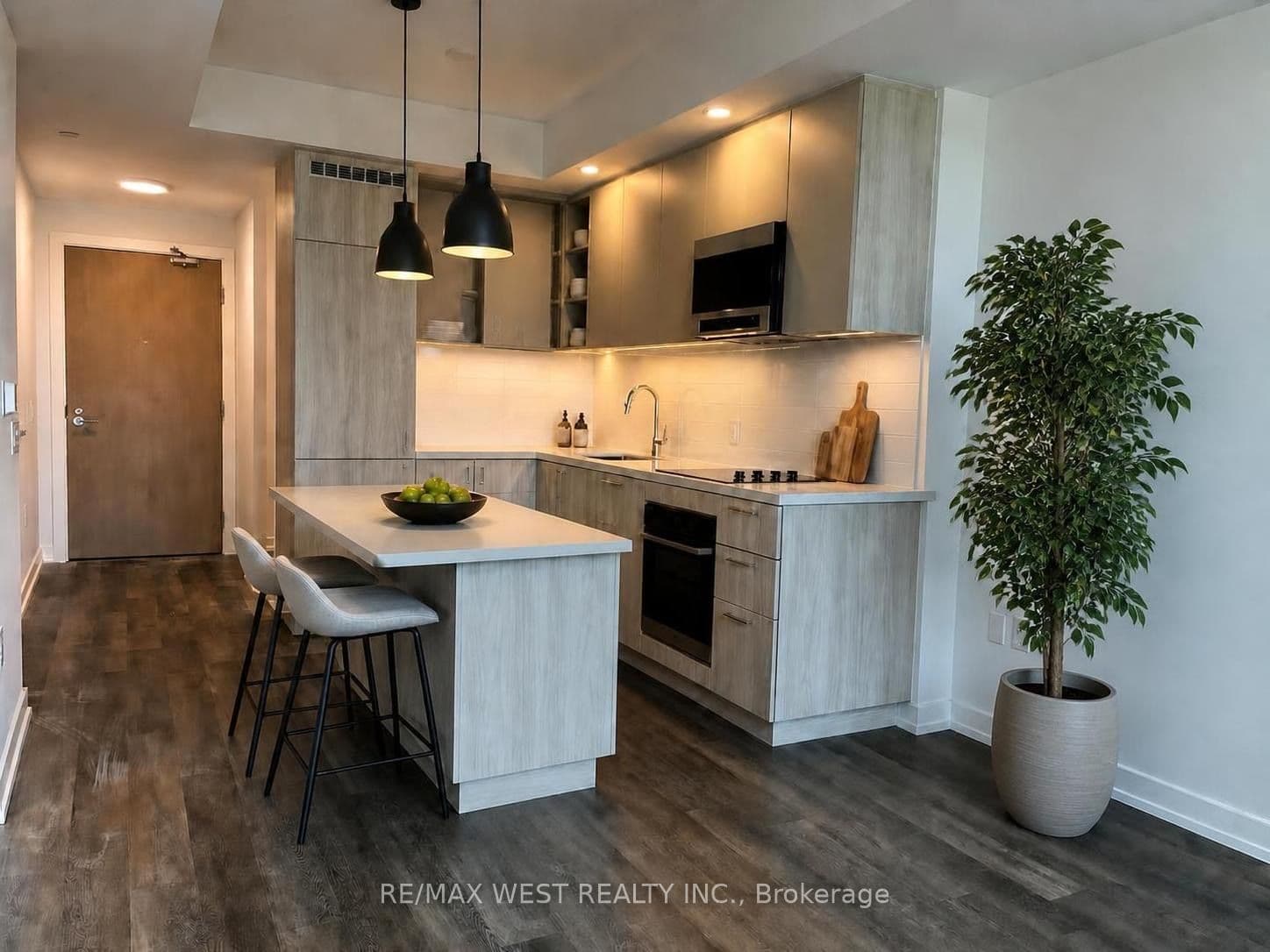 21 Meadowdale Road 1004, Vaughan, ON L4K 0H6