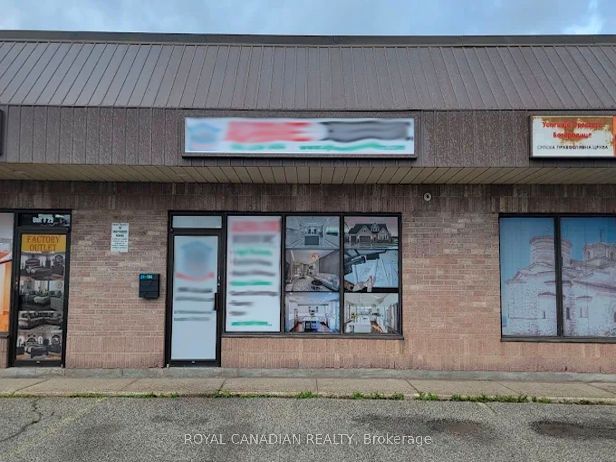18A Strathearn Avenue 24, Brampton, ON L6T 4X7
