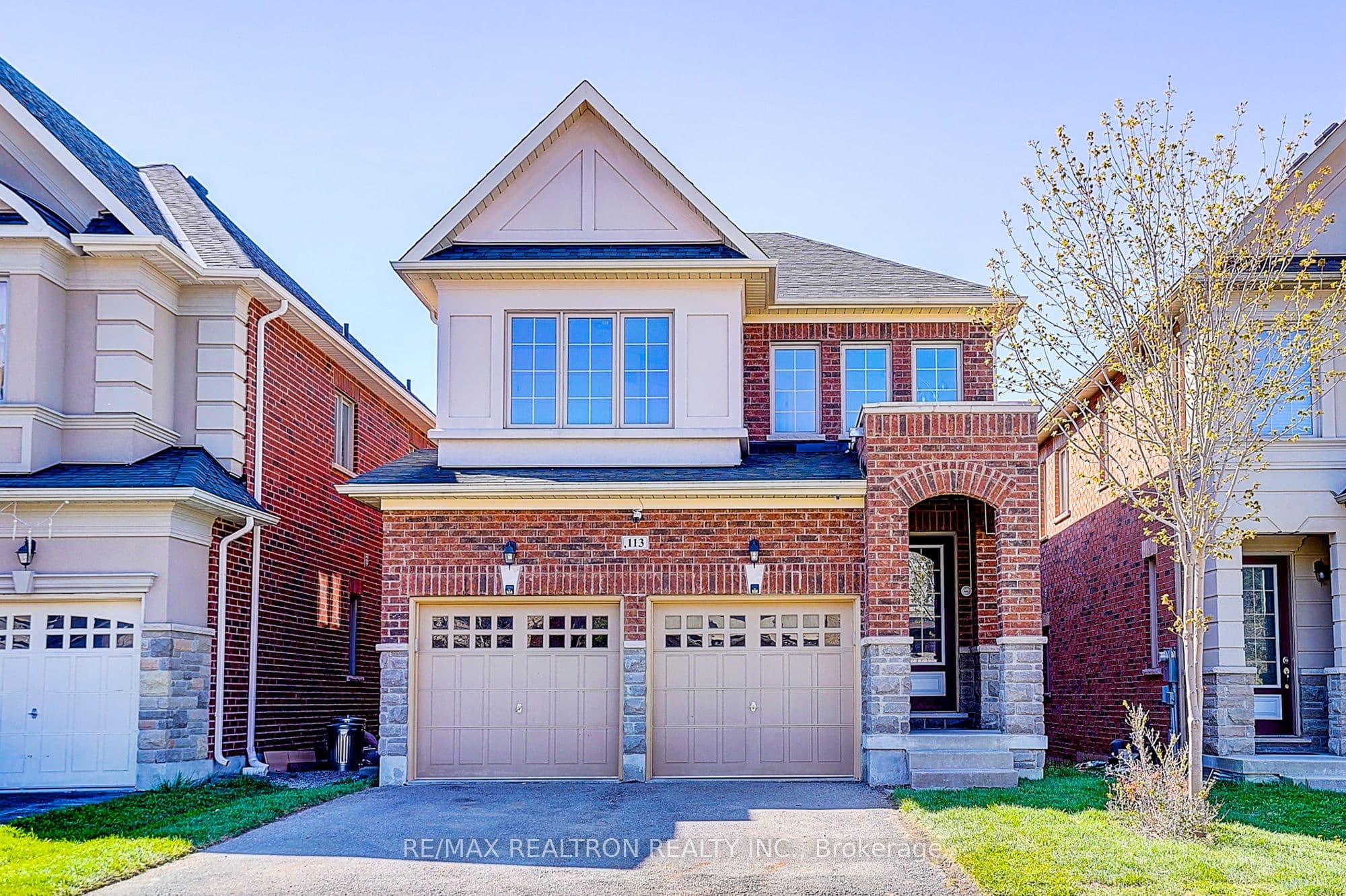 113 Riding Mountain Drive, Richmond Hill, ON L4E 0V1