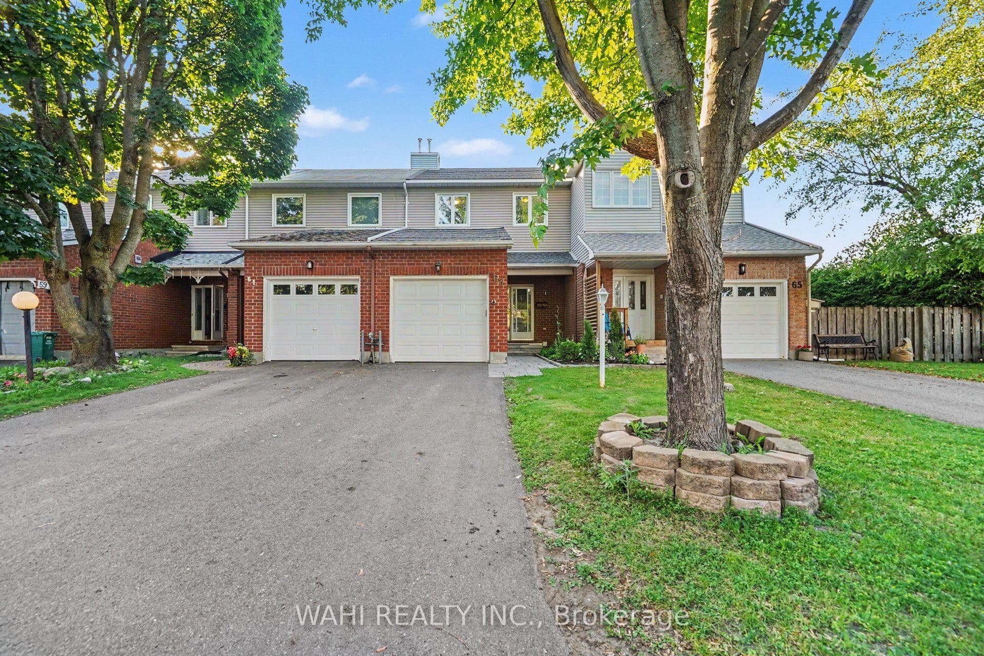 63 Armadale Crescent, Barrhaven, ON K2J 3Z3