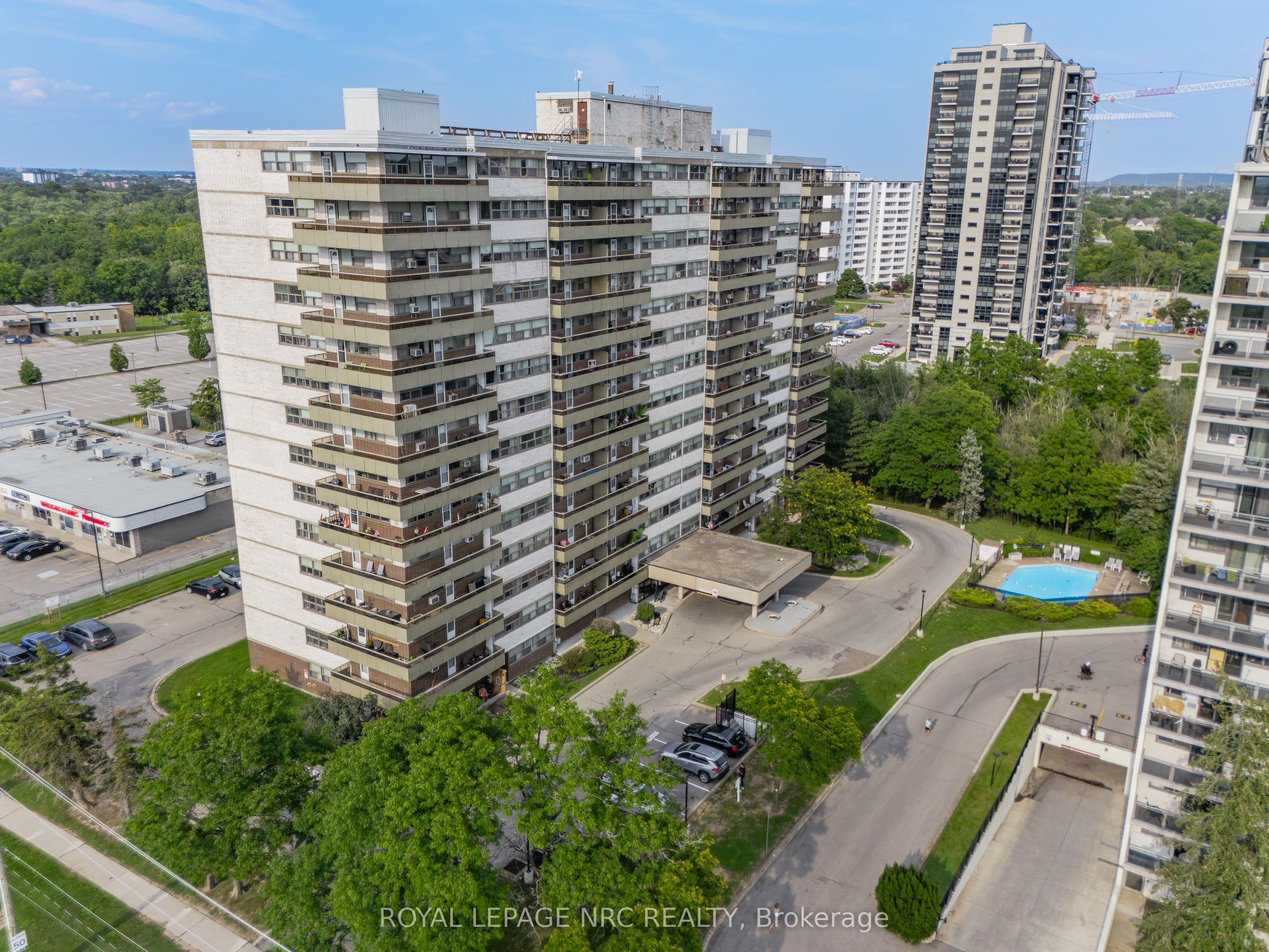 215 Glenridge Avenue 1510, St. Catharines, ON L2T 3J7
