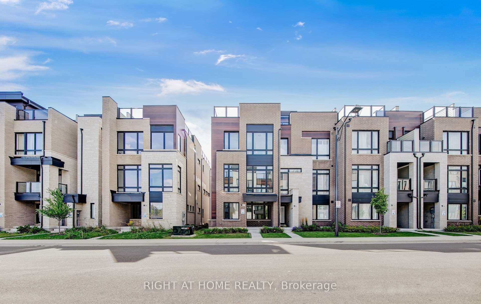 62 Ingersoll Lane, Richmond Hill, ON L4E 1G9
