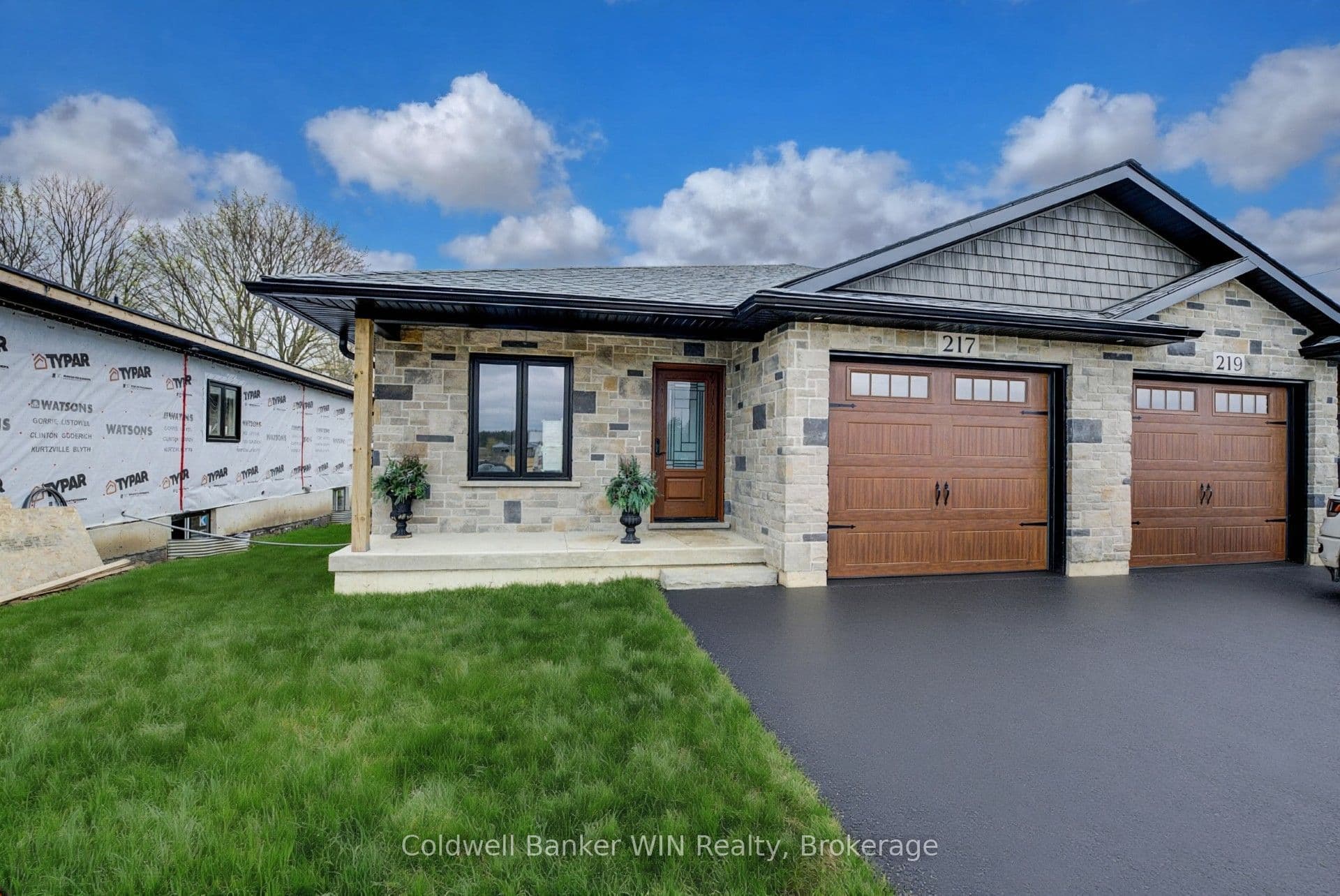 217 Elgin Street, Minto, ON N0G 2P0