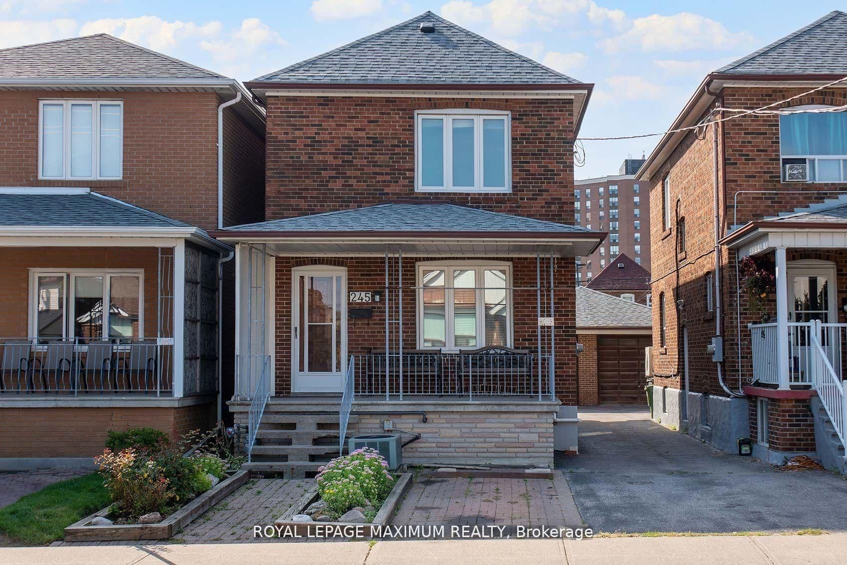 245 Belgravia Avenue, Toronto, ON M6E 2M9